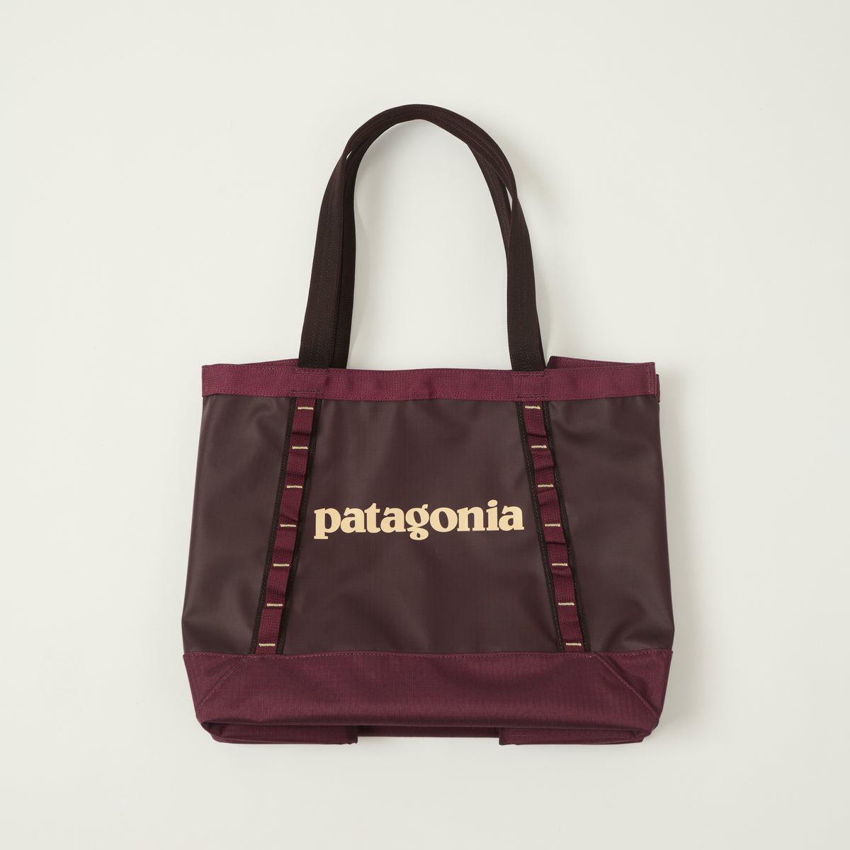 Patagonia 'Black Hole' 25L Tote Bag - Berry Fig