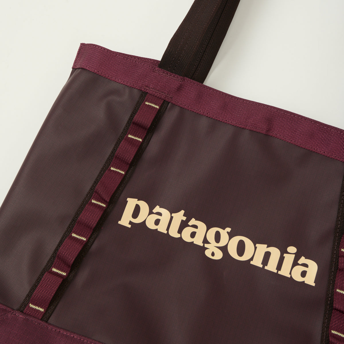 Patagonia 'Black Hole' 25L Tote Bag - Berry Fig
