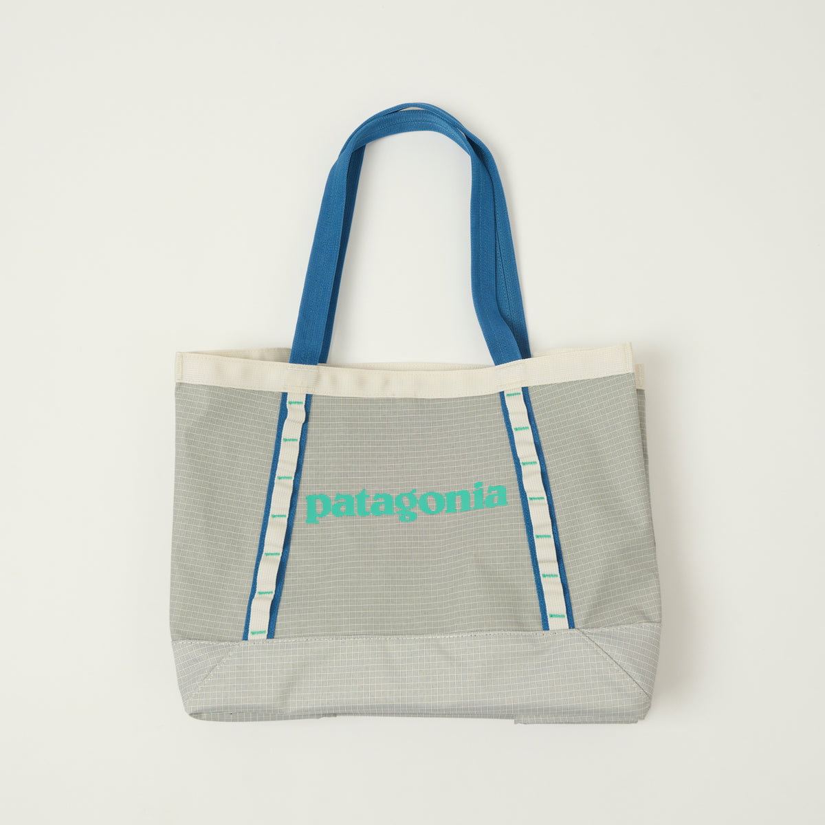 Patagonia 'Black Hole' 25L Tote Bag - Birch White