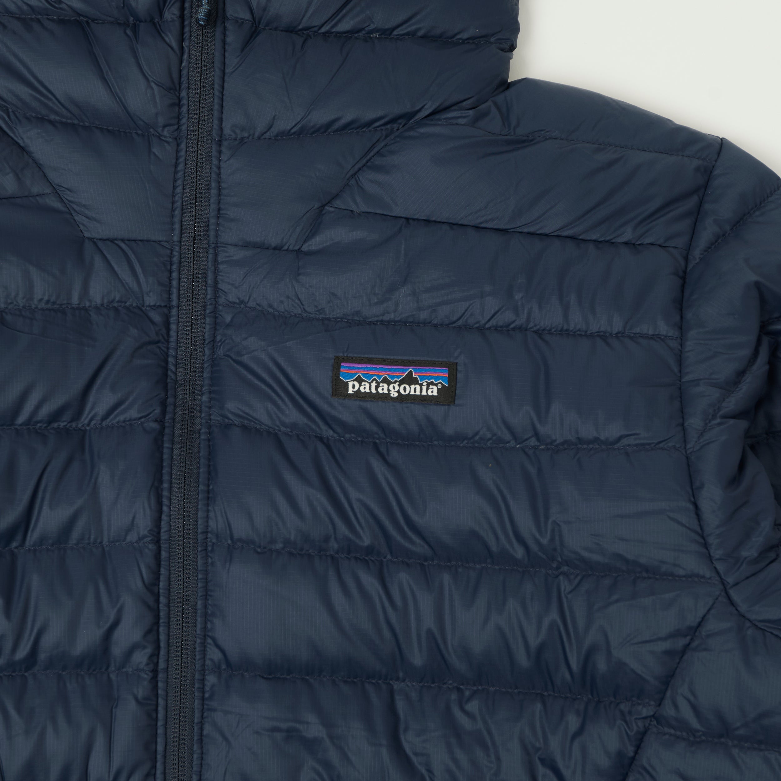 Patagonia Down Sweater Hoody - New Navy – SON OF A STAG