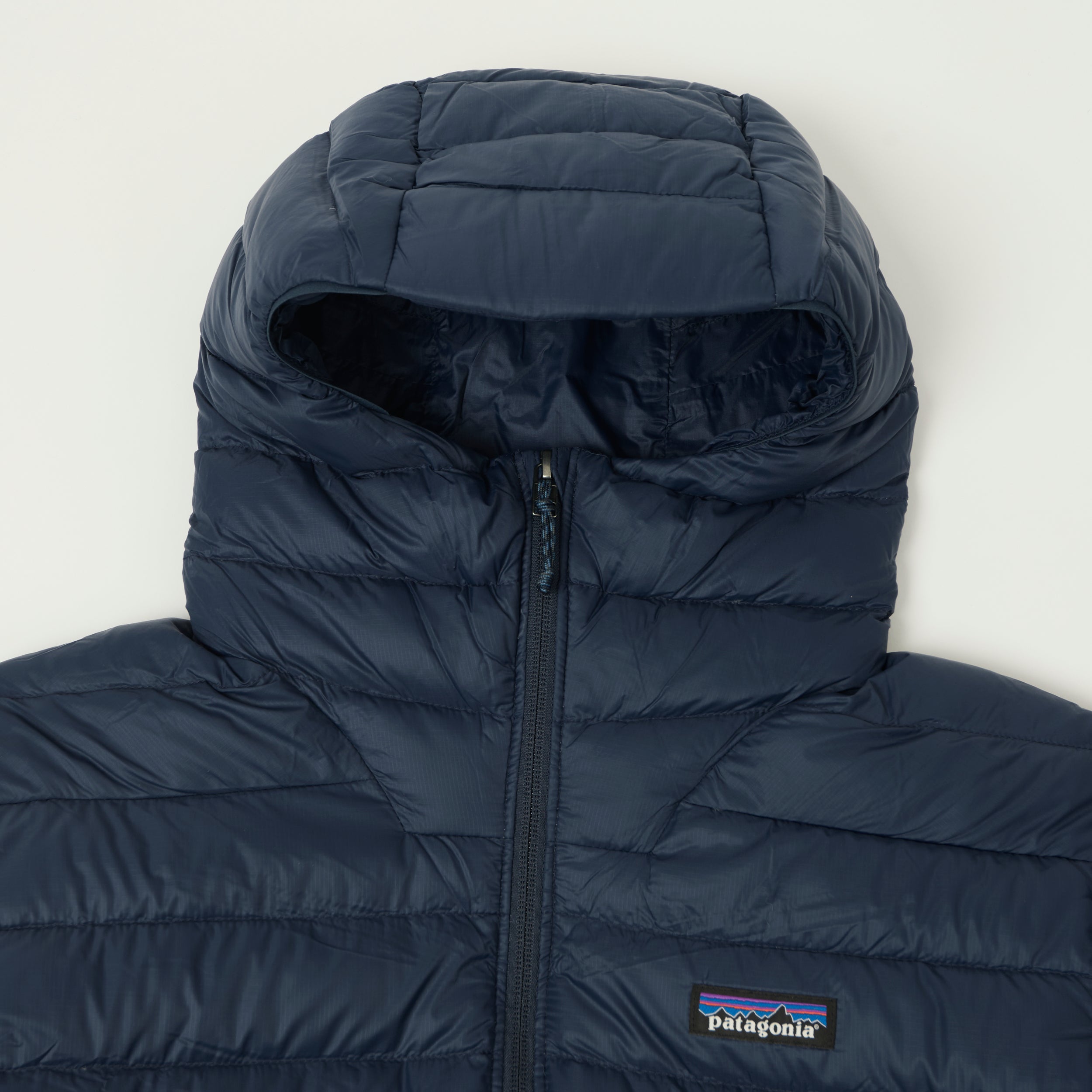 Patagonia Down Sweater Hoody - New Navy – SON OF A STAG