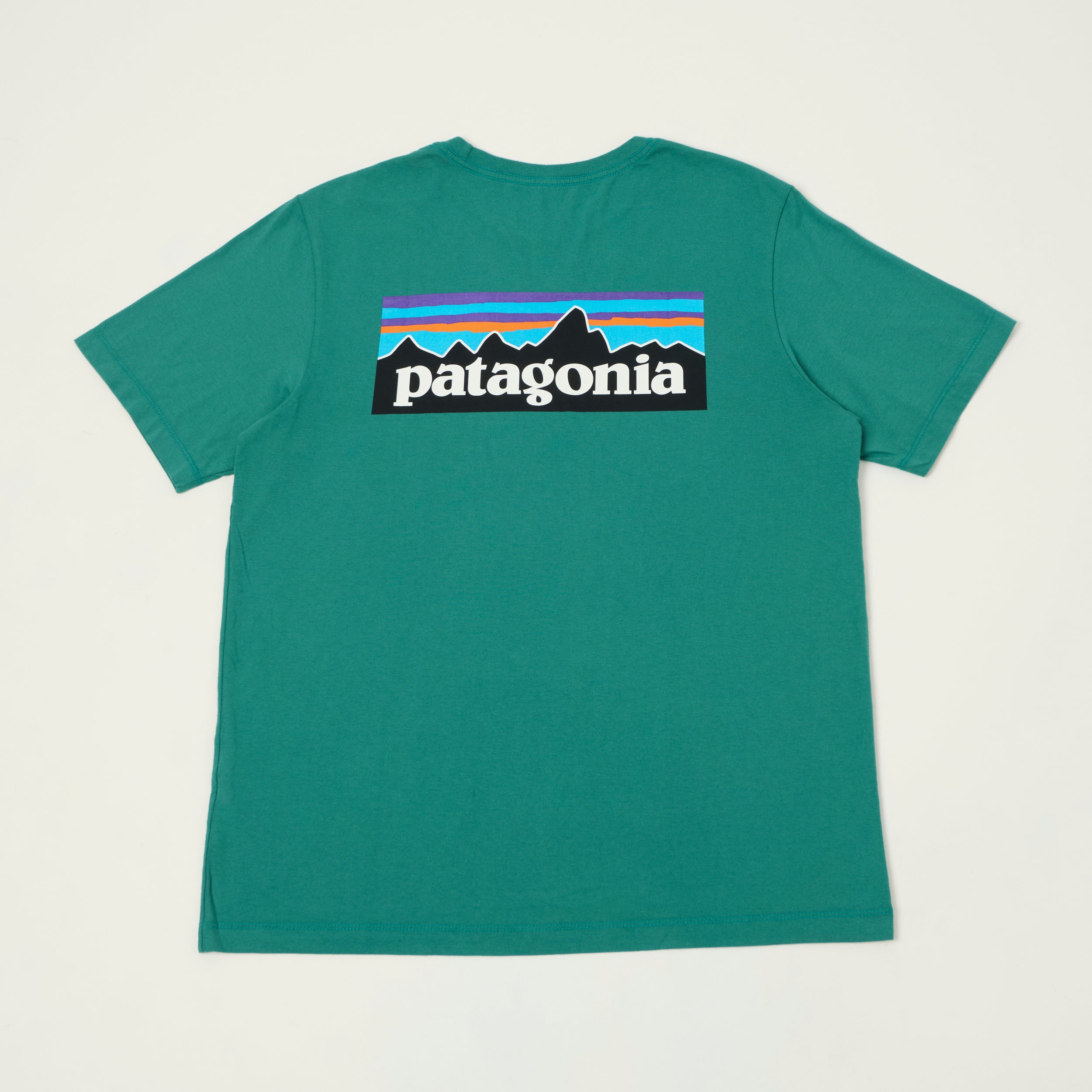Patagonia P-6 Logo T-Shirt - Gem Green – SON OF A STAG