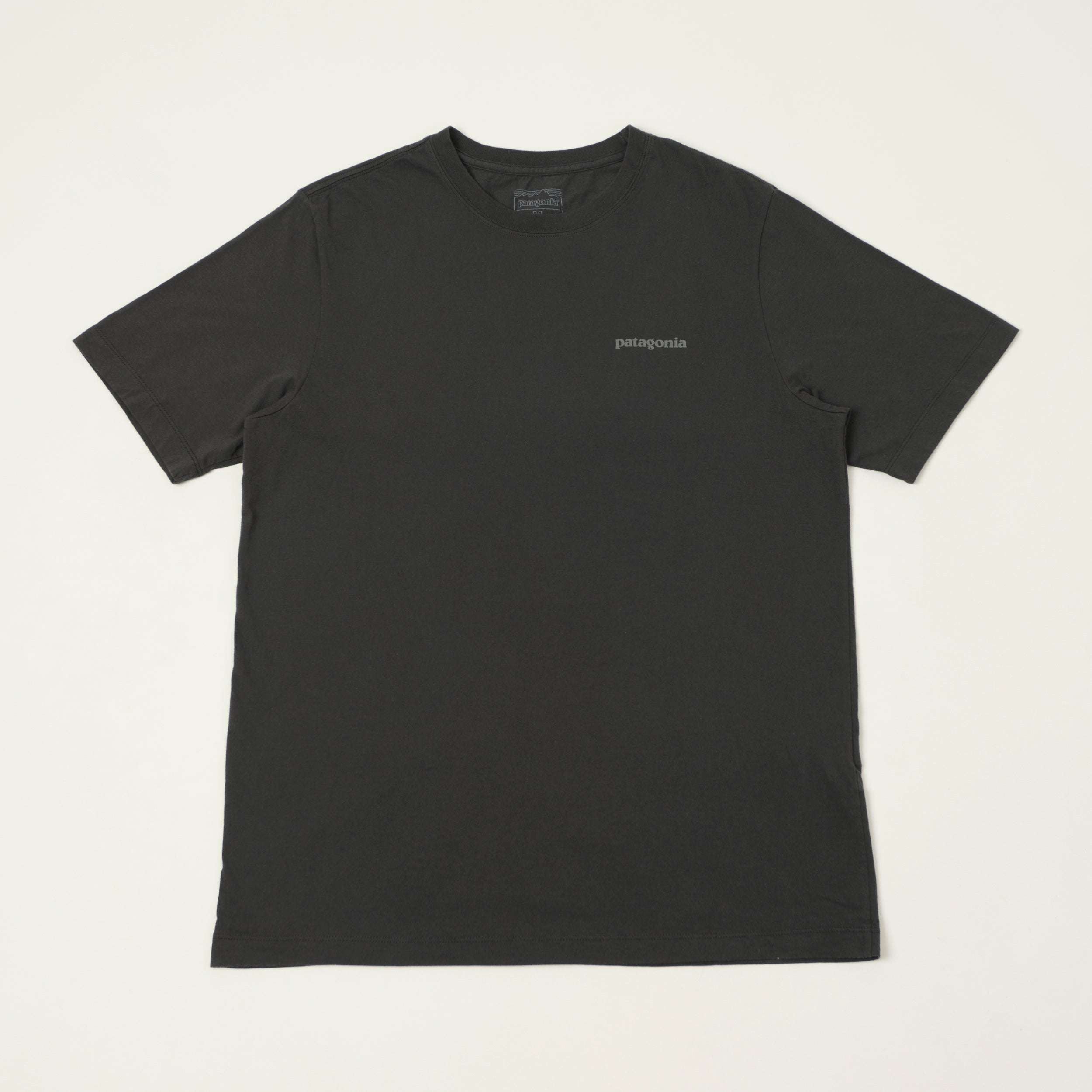 Patagonia P-6 Logo T-Shirt - Ink Black
