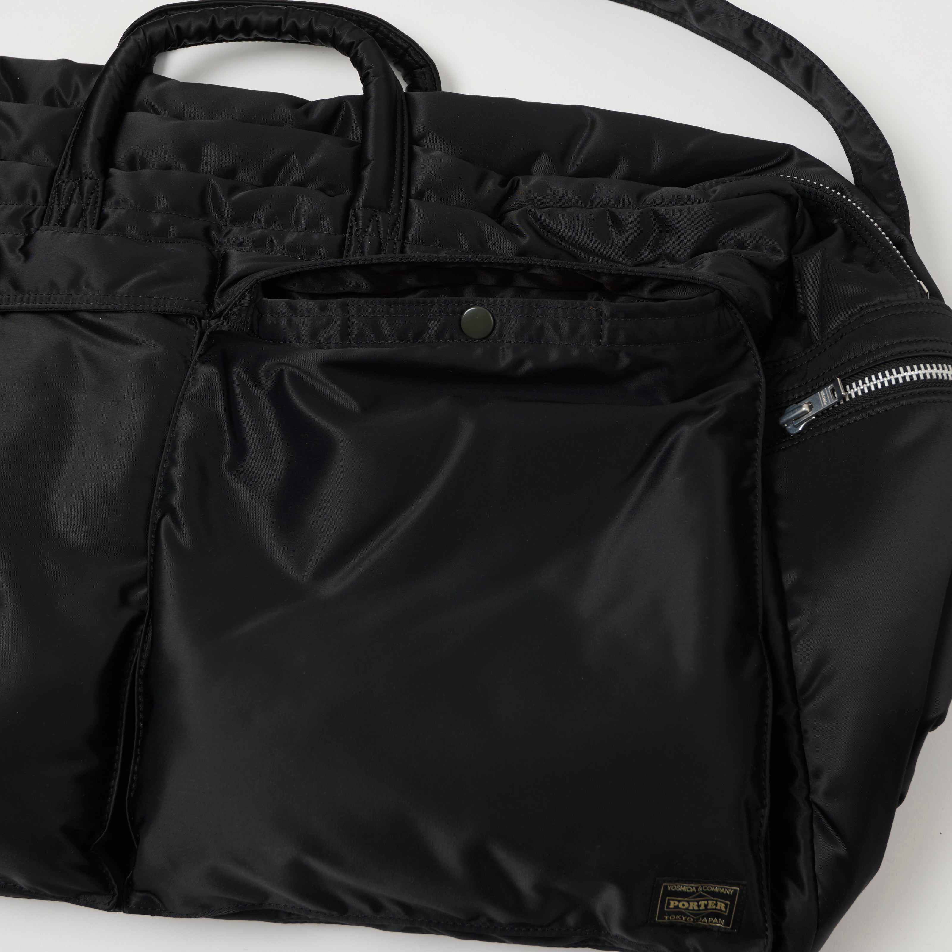 希少【極美品】PORTER TANKER DUFFLE BAGブラック Porter Yoshida New Tanker Duffle Bag Black – Made in Japan