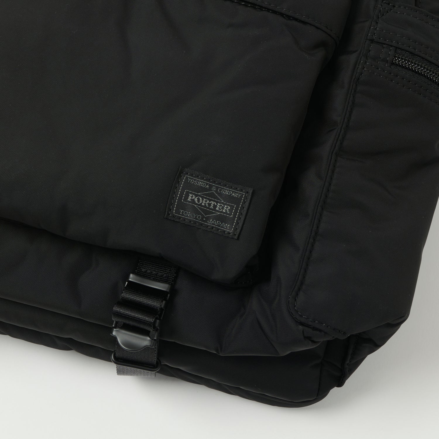 PORTER YOSHIDA & COMPANY バックパック ブラック Porter-Yoshida & Co. Senses Day Pack - Black – SON OF A STAG