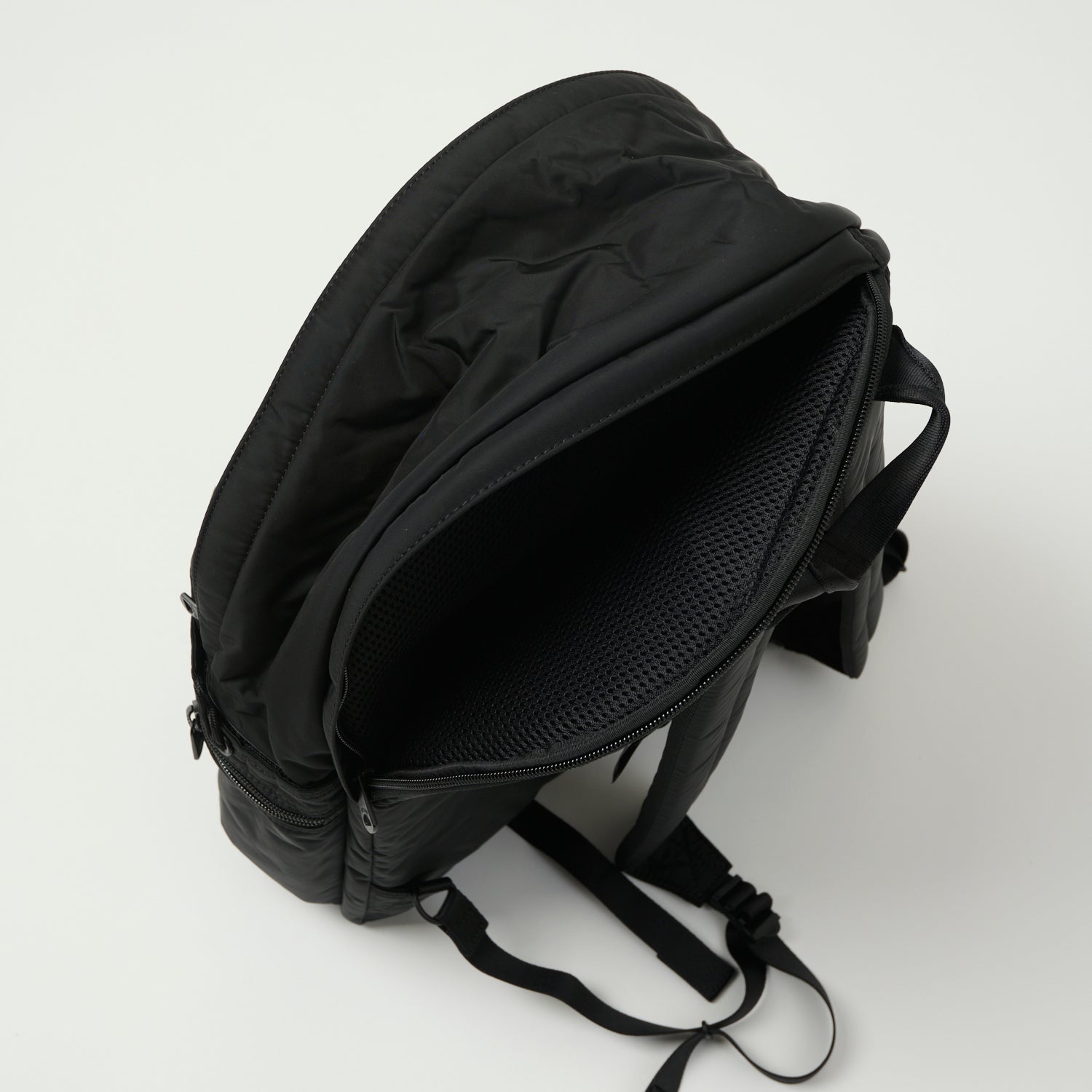 Porter-Yoshida & Co. Senses Day Pack - Black – SON OF A STAG