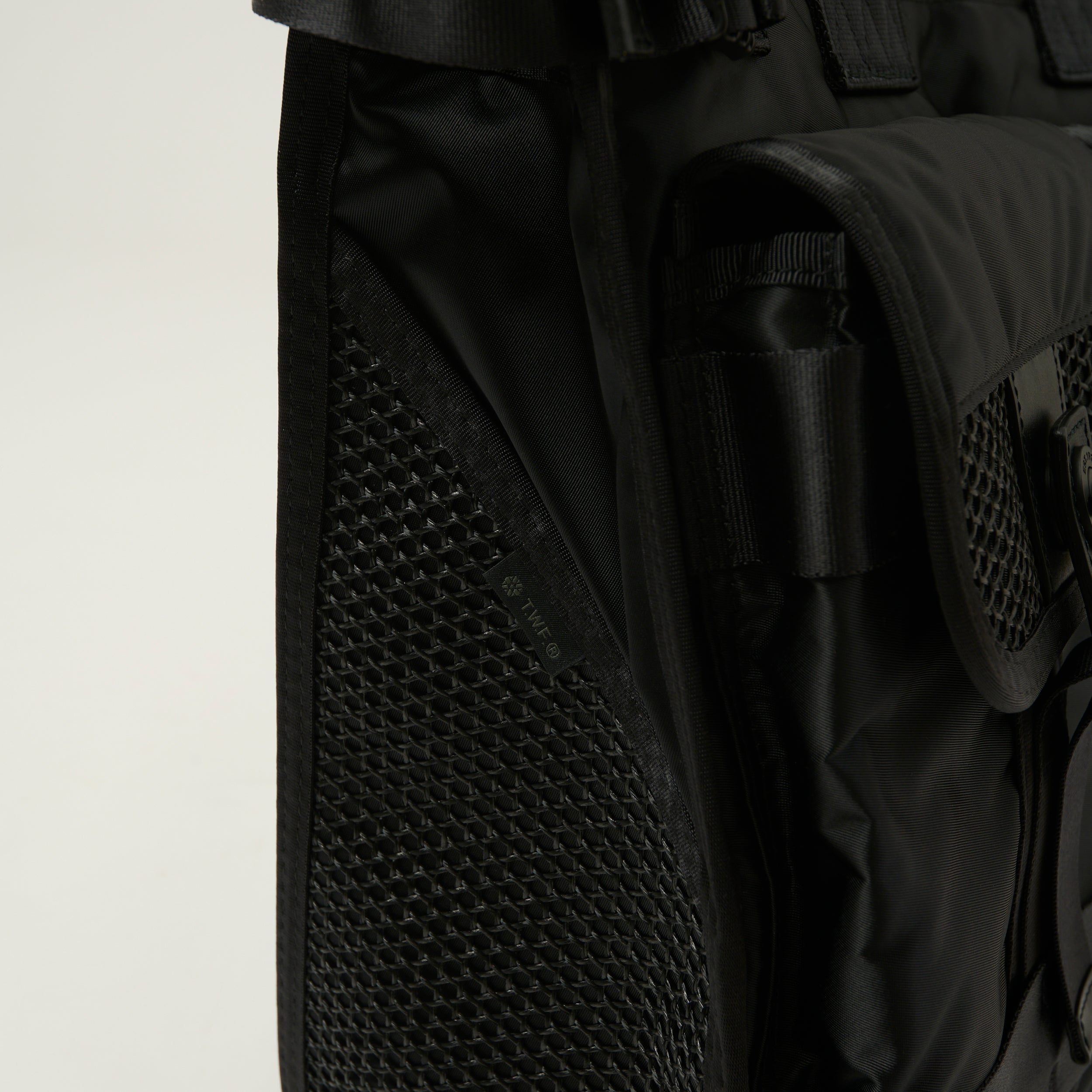 Porter Yoshida & Co Bounce Helmet Tote Bag - Black