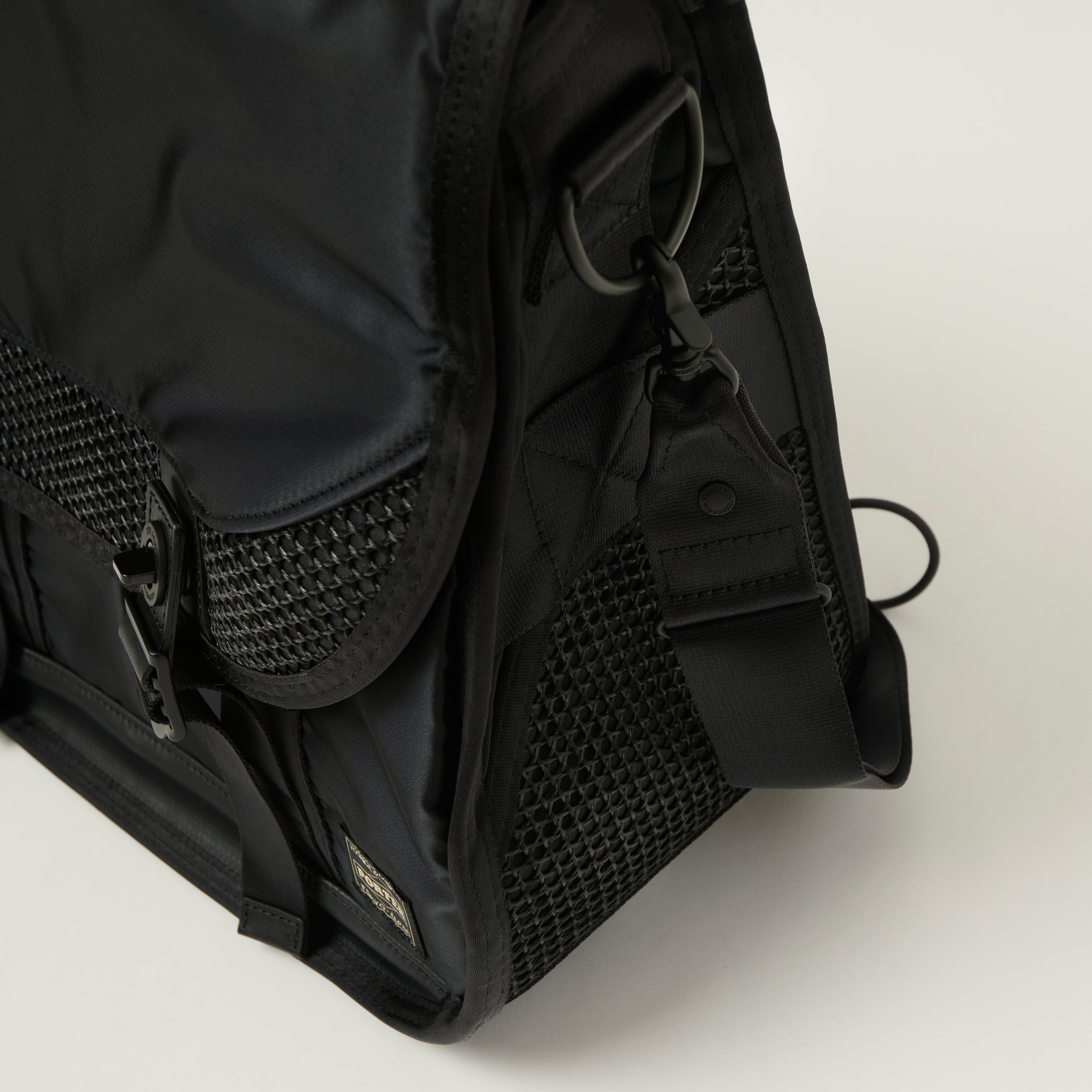 Porter Yoshida & Co Bounce Messenger Bag - Black