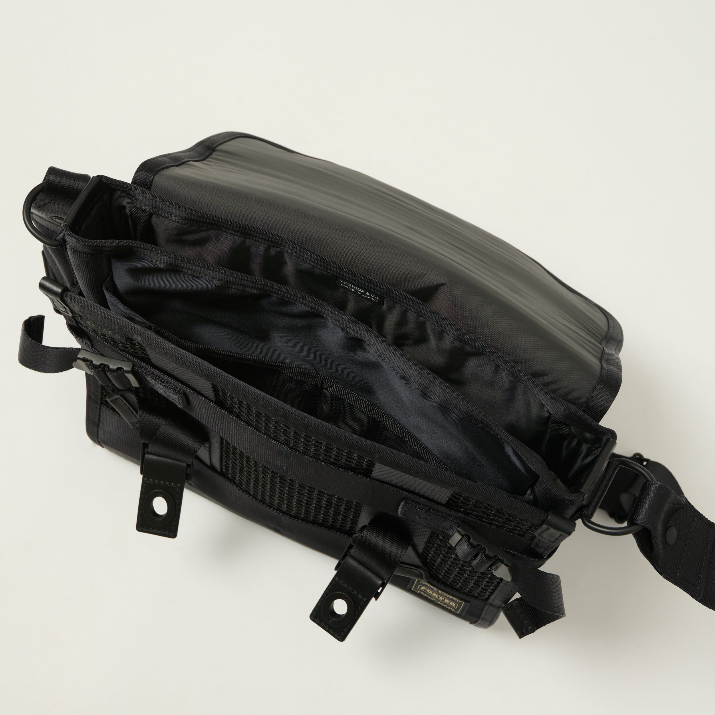 Porter Yoshida & Co Bounce Shoulder Bag - Black