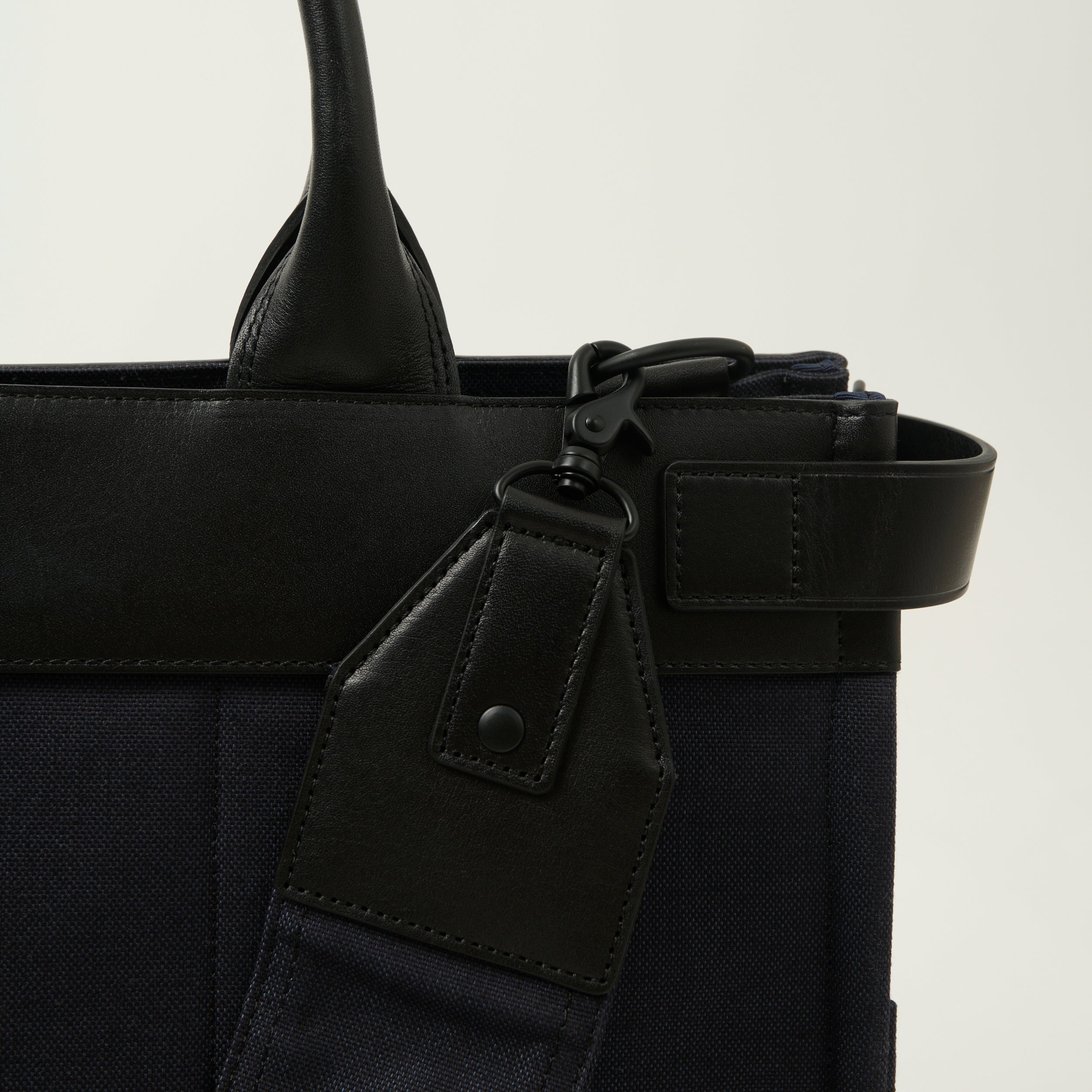 Porter Yoshida & Co Fork 2-Way Tote Bag - Navy