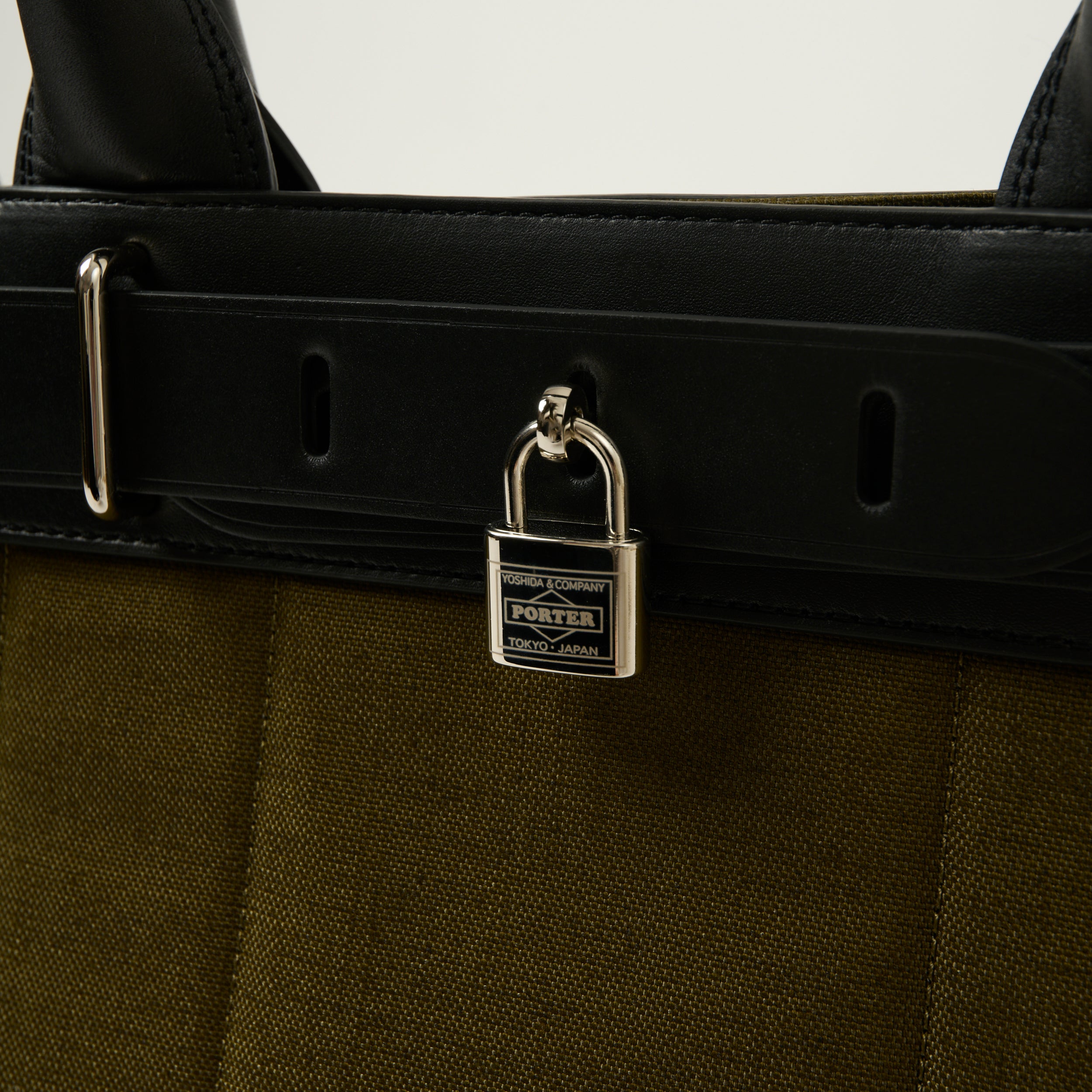 Porter Yoshida & Co Fork 2-Way Tote Bag - Olive