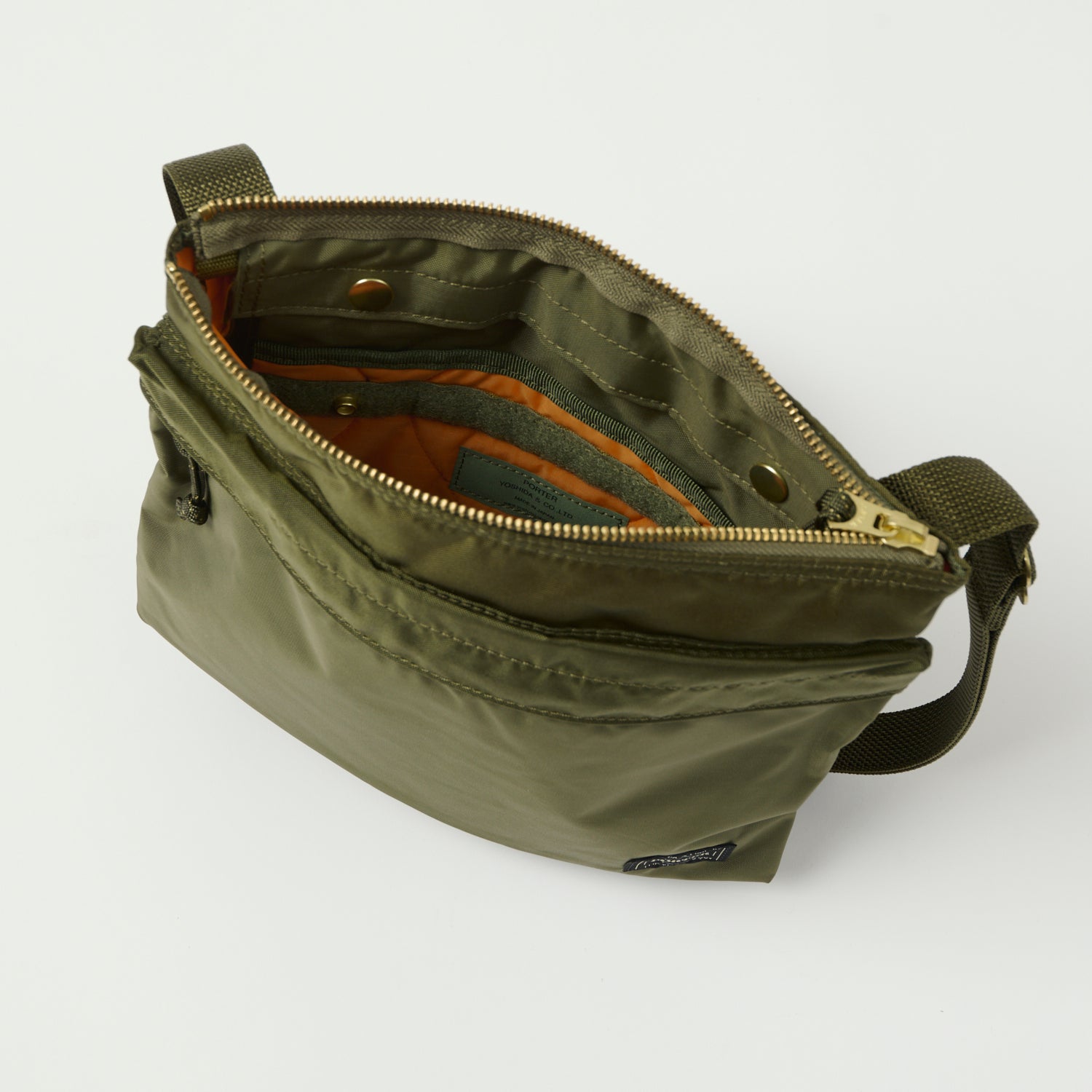 PORTER ショルダーバッグ オリーブ Porter-Yoshida & Co. Force Cross-Body Bag - Olive Drab – SON OF A STAG
