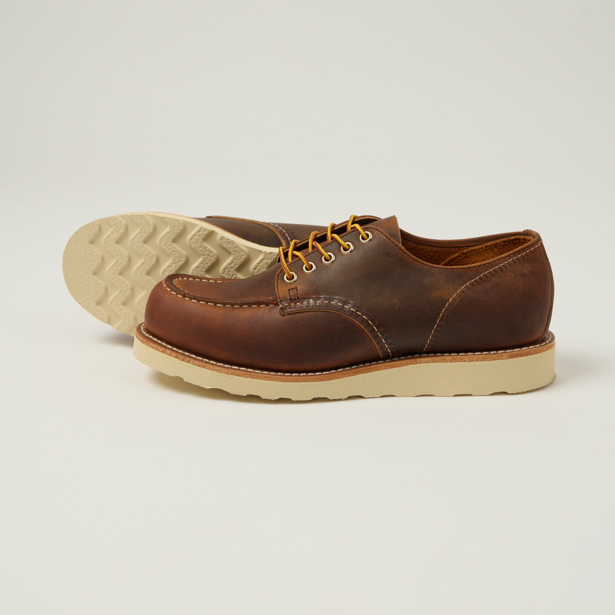 Red Wing 8077 Shop Moc Oxford Shoe - Copper Rough & Tough