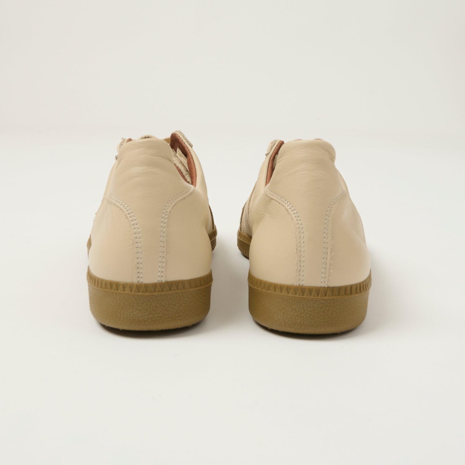 Reproduction of Found 1980s German Military Trainer - Panna