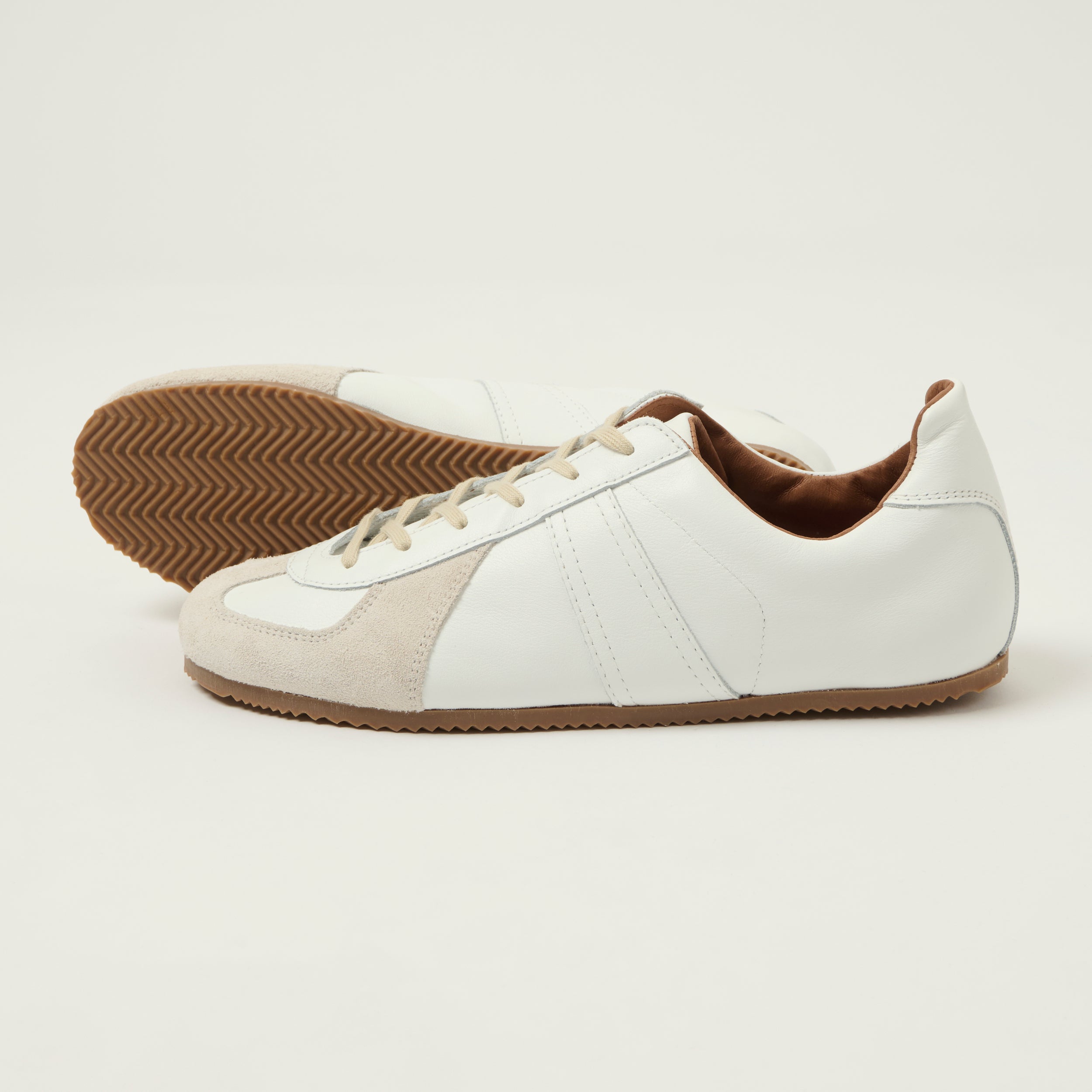 靴 Reproduction of found MILITARY DECK Reproduction of Found Low Profile German Military Trainer - White