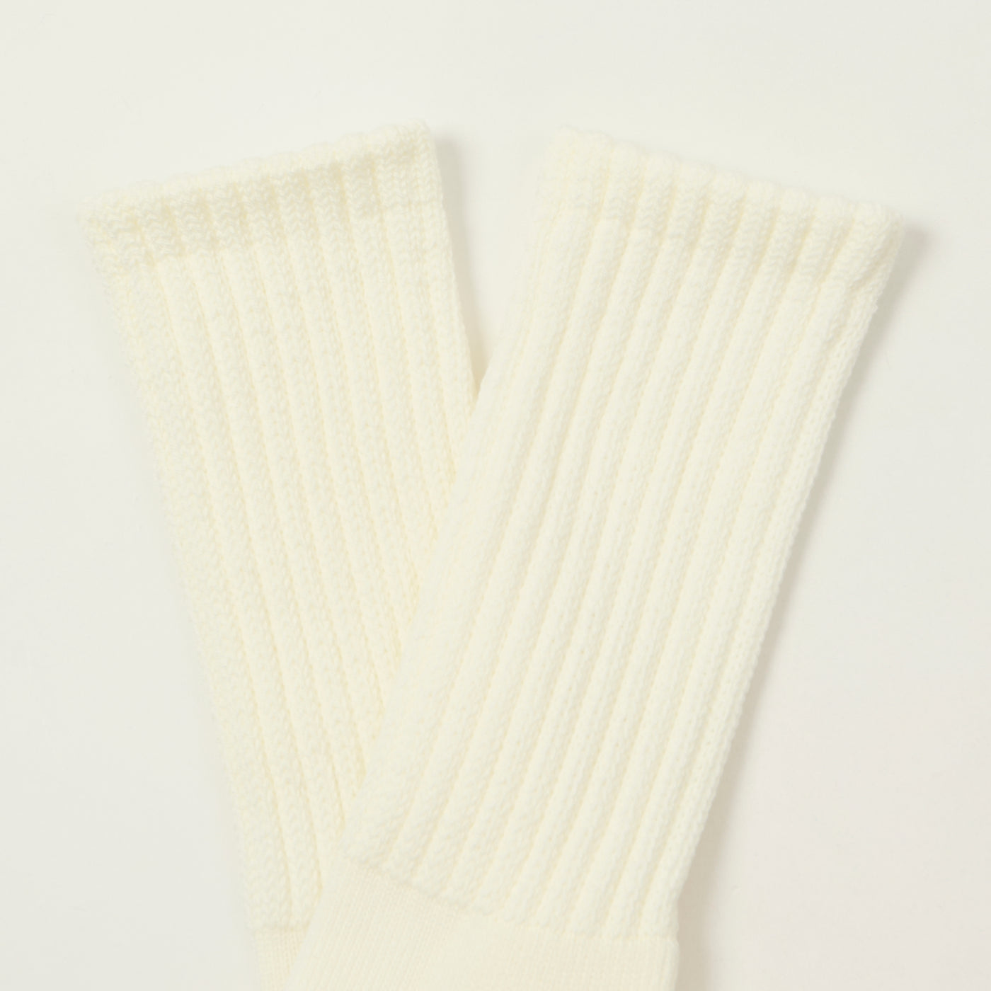 Rototo Loose Pile Crew Socks - White
