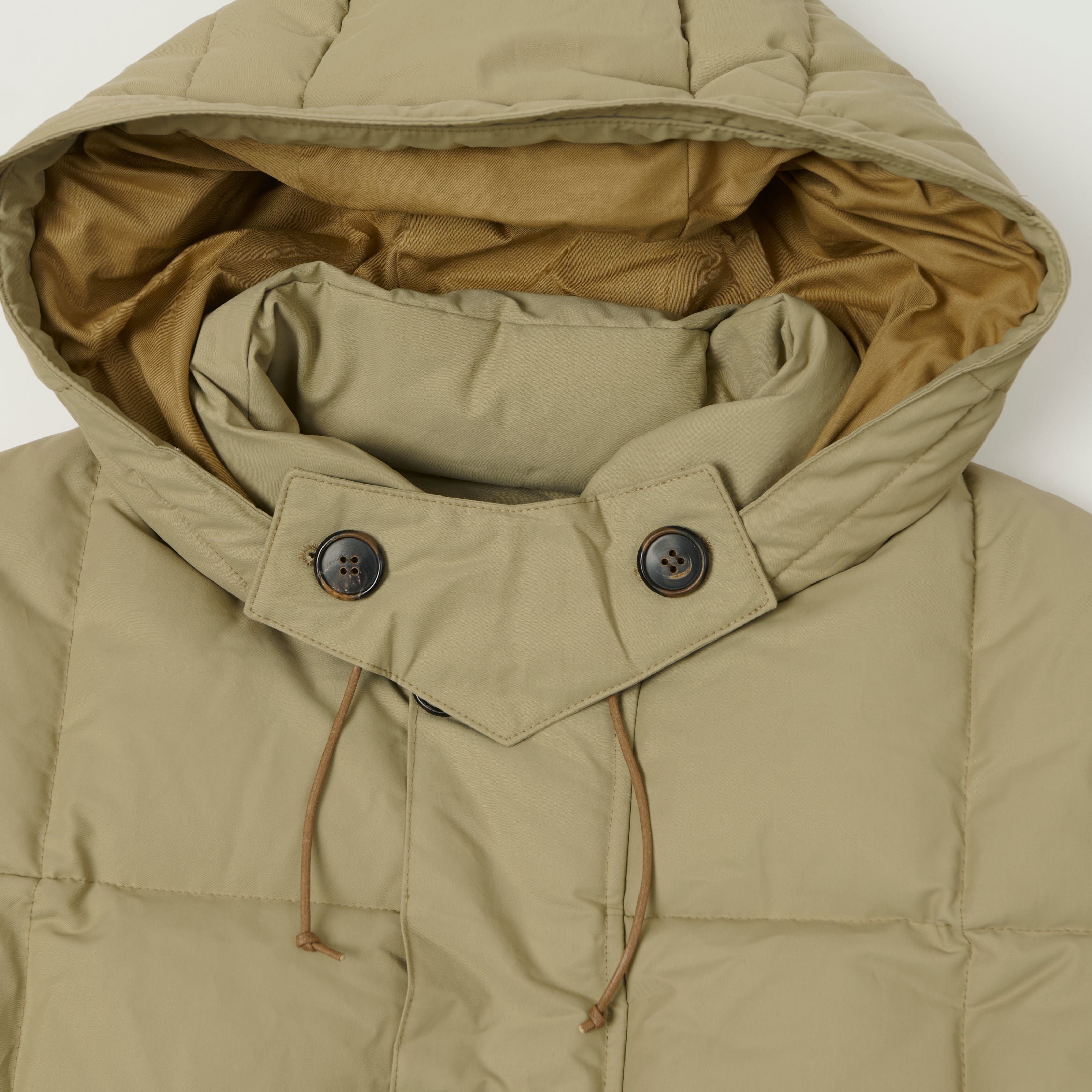 Shangri-La Heritage 'Presena' Quilted Down Jacket - Beige