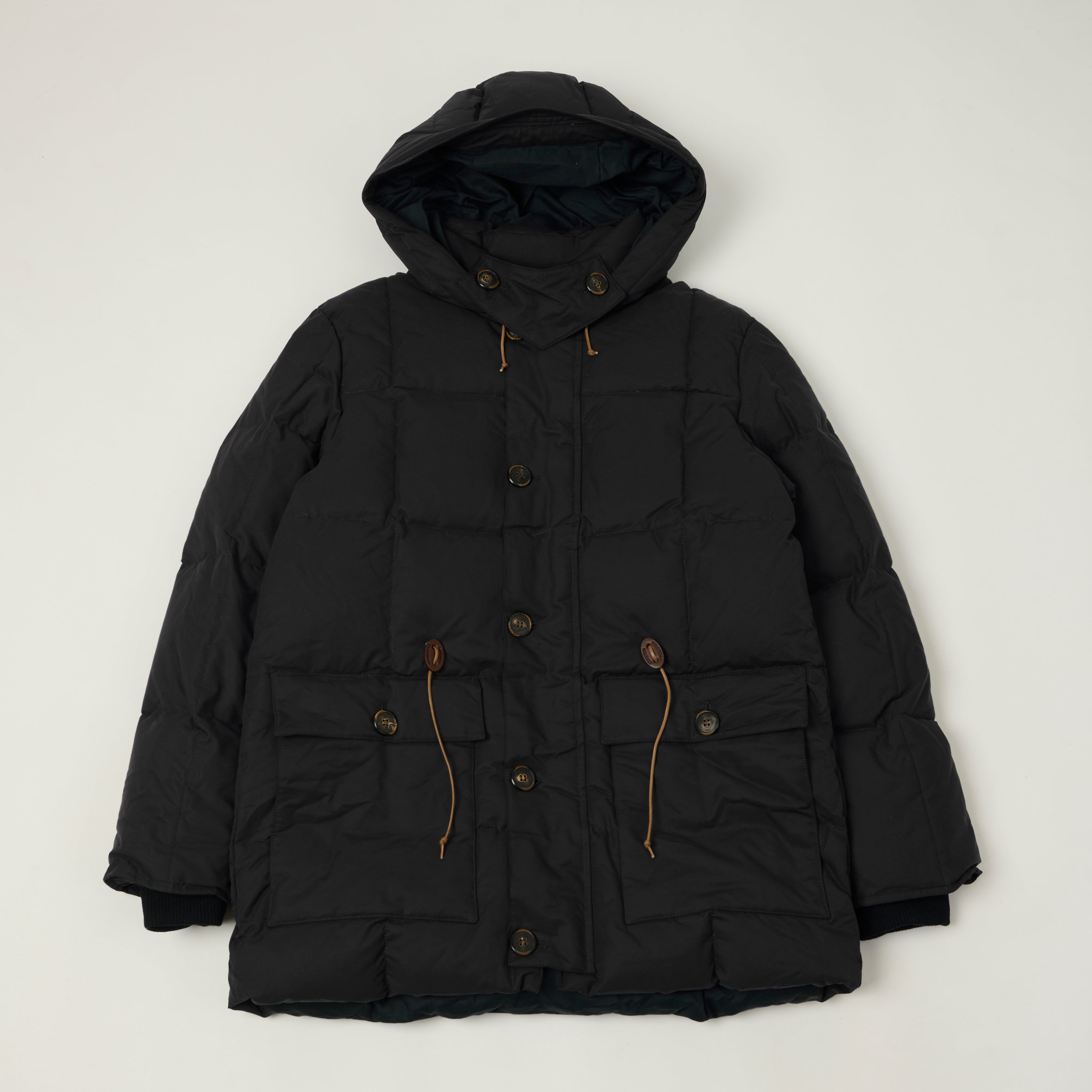 Shangri-La Heritage 'Presena' Quilted Down Jacket - Black