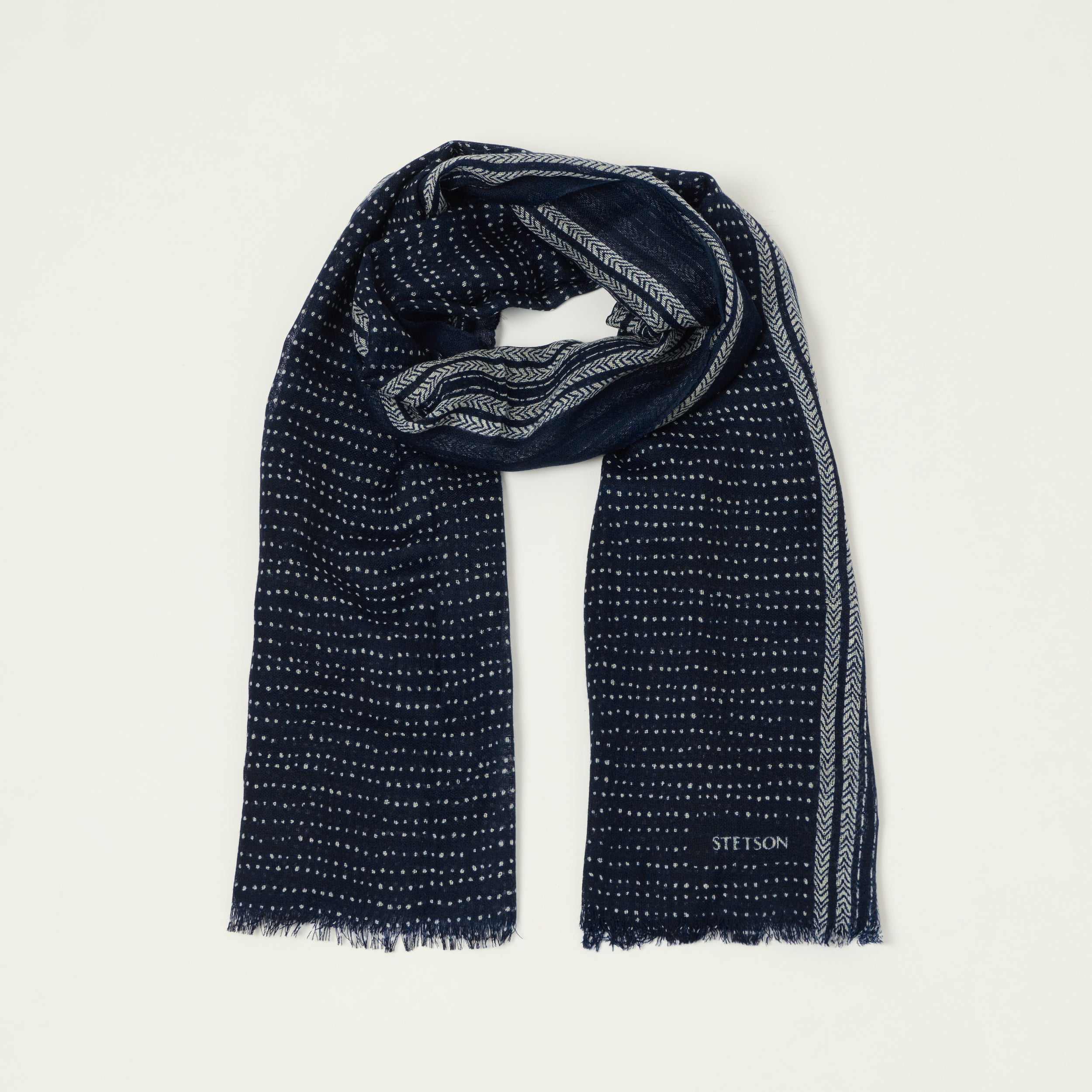 Drake's 'Bird of Paradise' Wool/Silk Tubular Scarf - Navy – SON OF