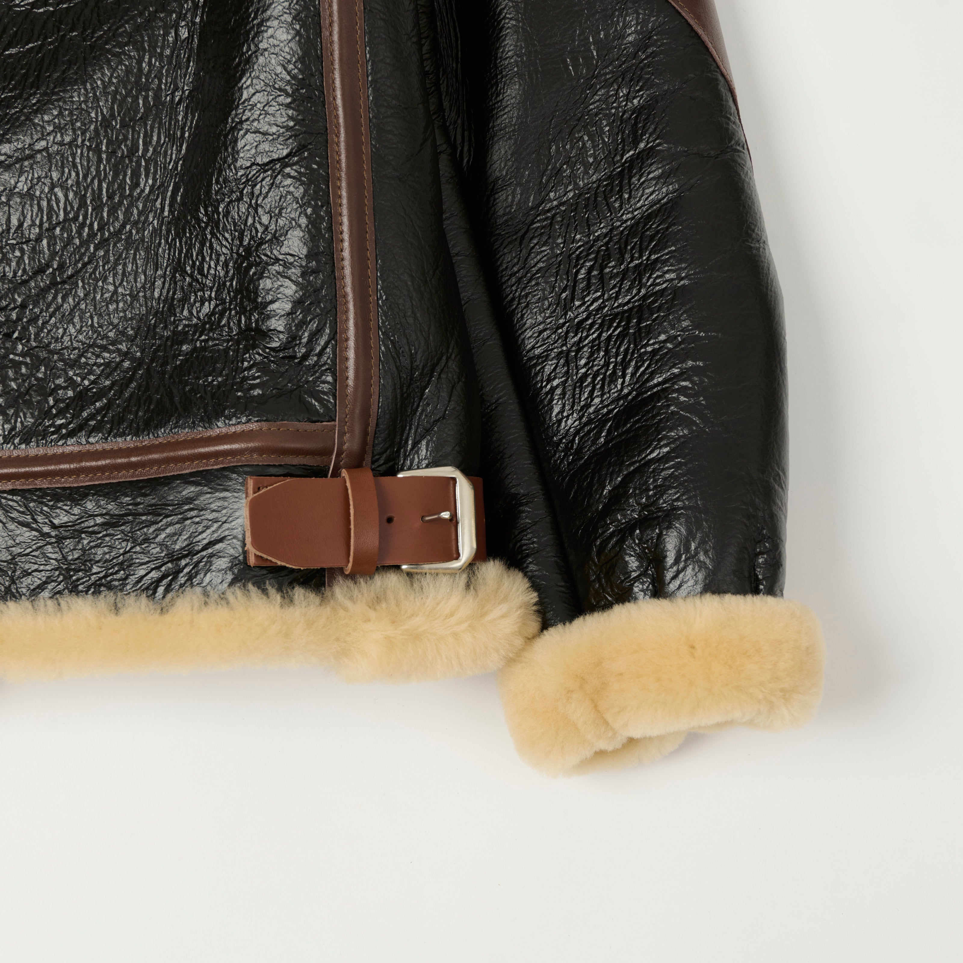 TOYS McCOY U.S.A.F B-3 Sheepskin Leather Flight Jacket - Black/Brown