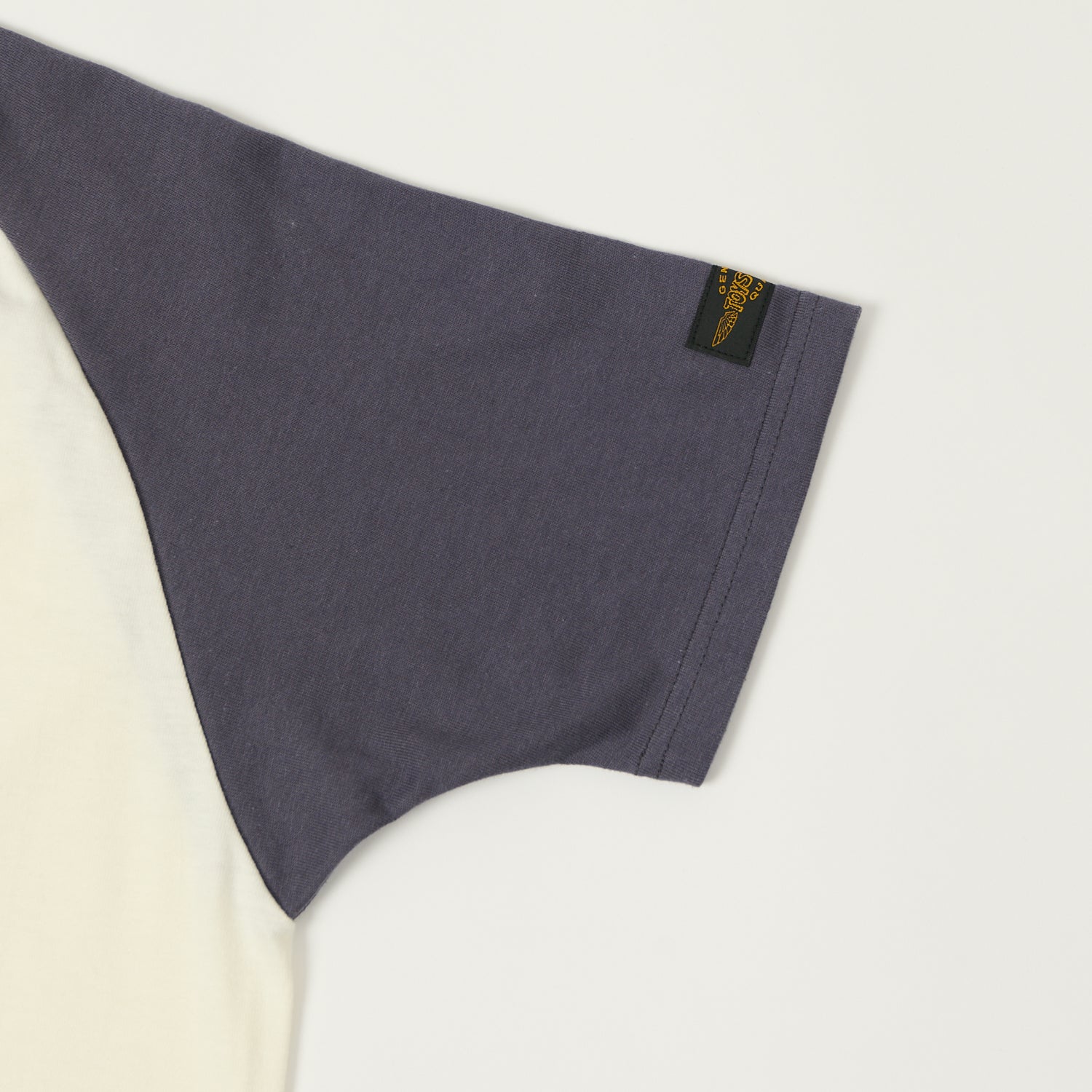 TOYS McCOY 'On Any Sunday' Raglan T-Shirt - Off White/Navy