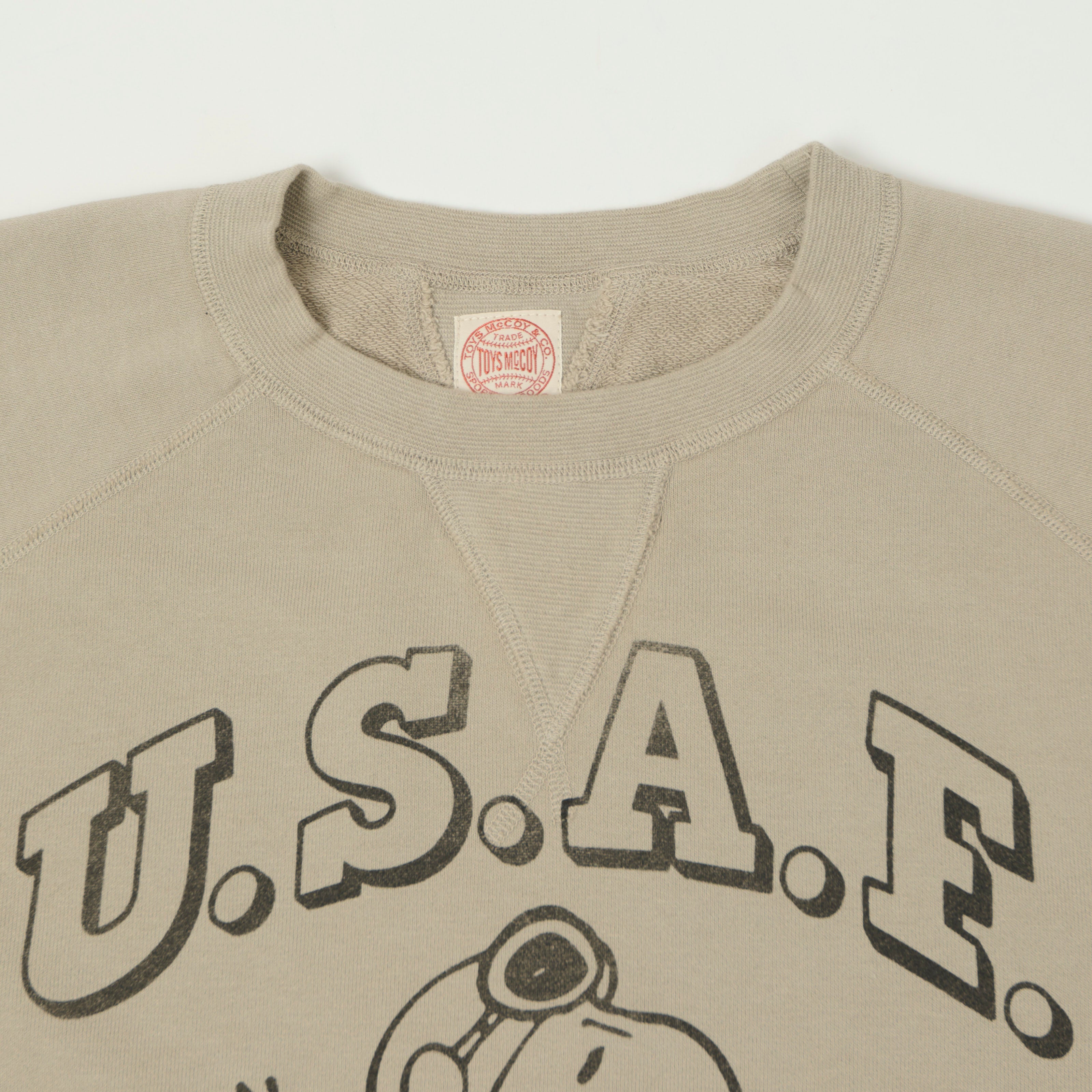 TOYS McCOY Snoopy 'Flying Ace USAF' Sweatshirt - Sand