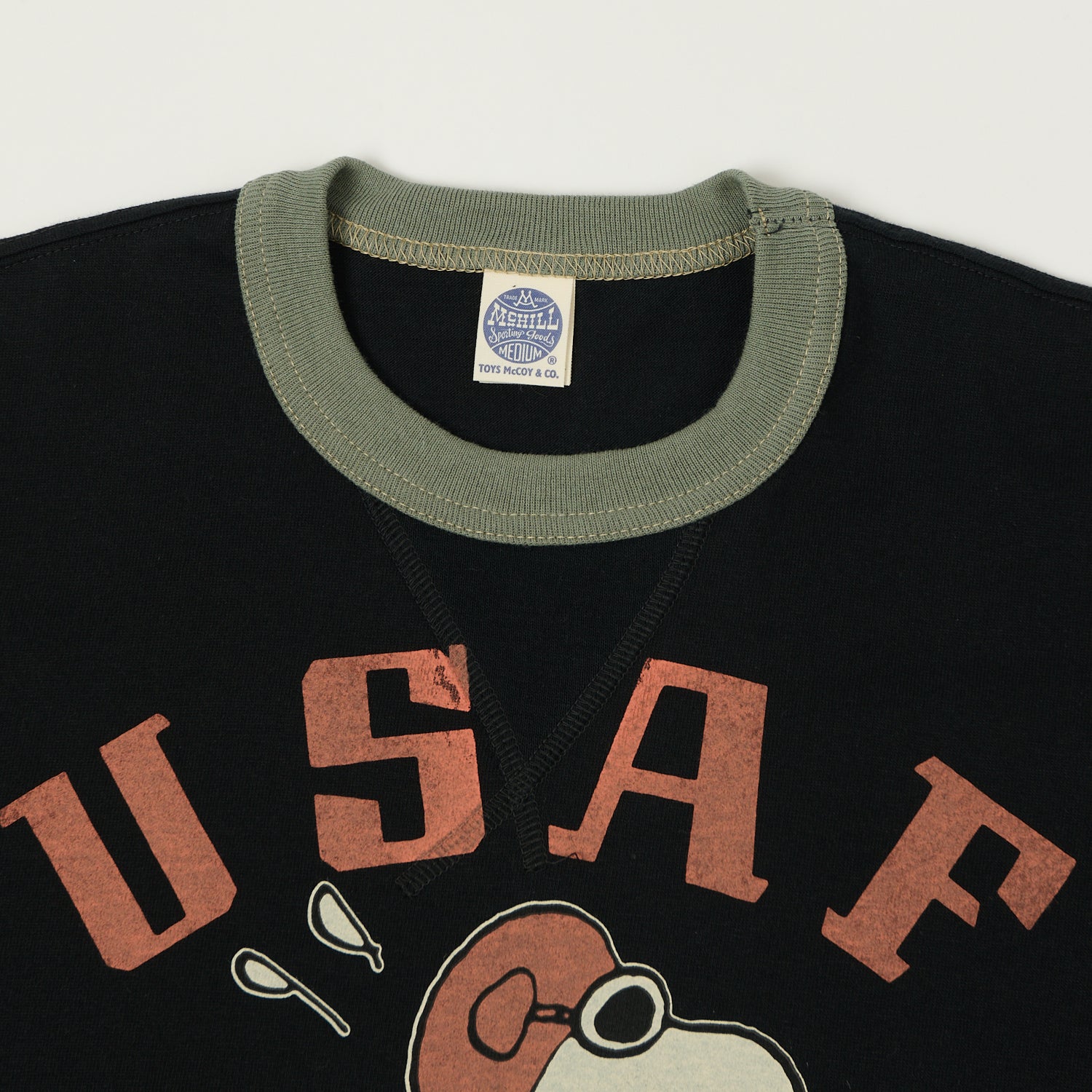 TOYS McCOY 'Snoopy USAF Flying Ace' Ringer T-Shirt - Black