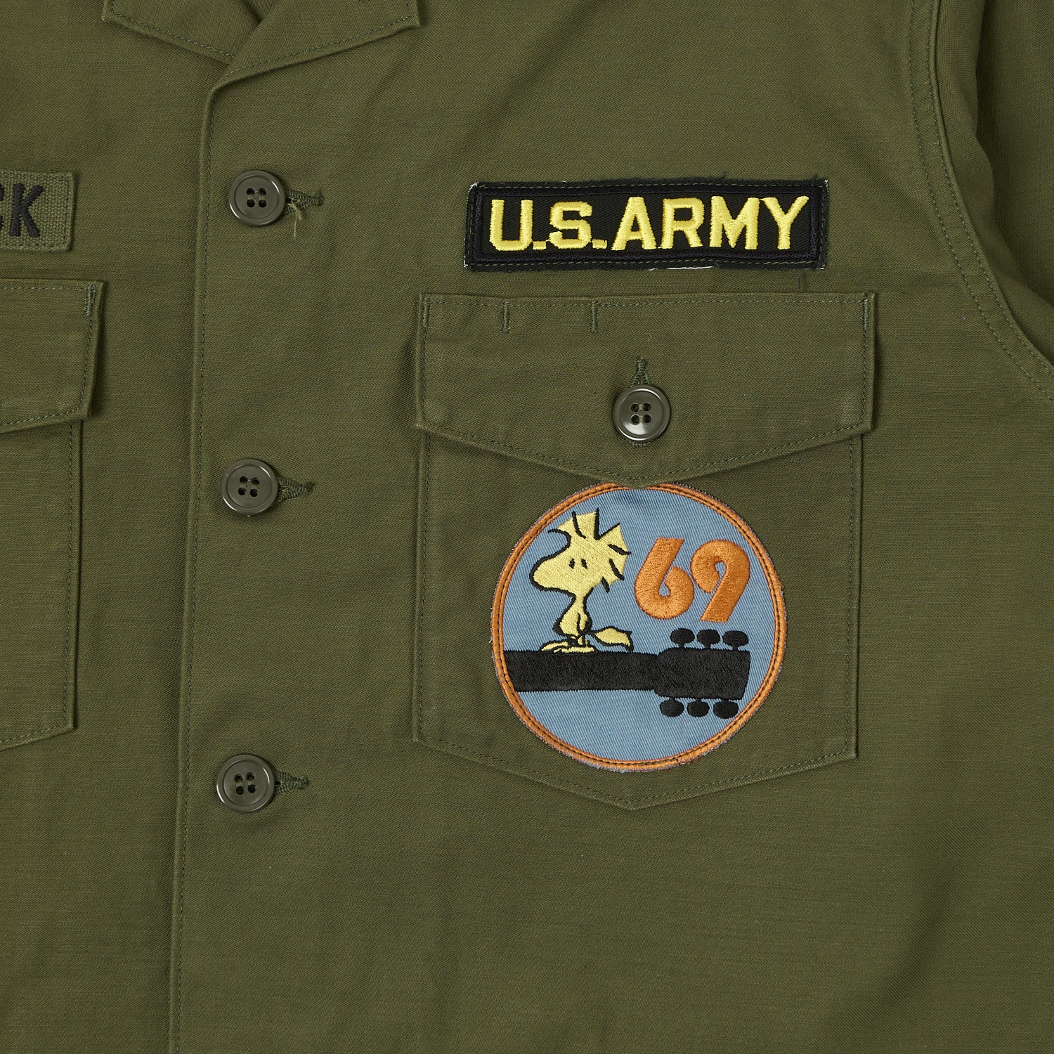 TOYS McCOY Snoopy 'Woodstock 69' OG-107 Cotton Sateen Shirt - Olive