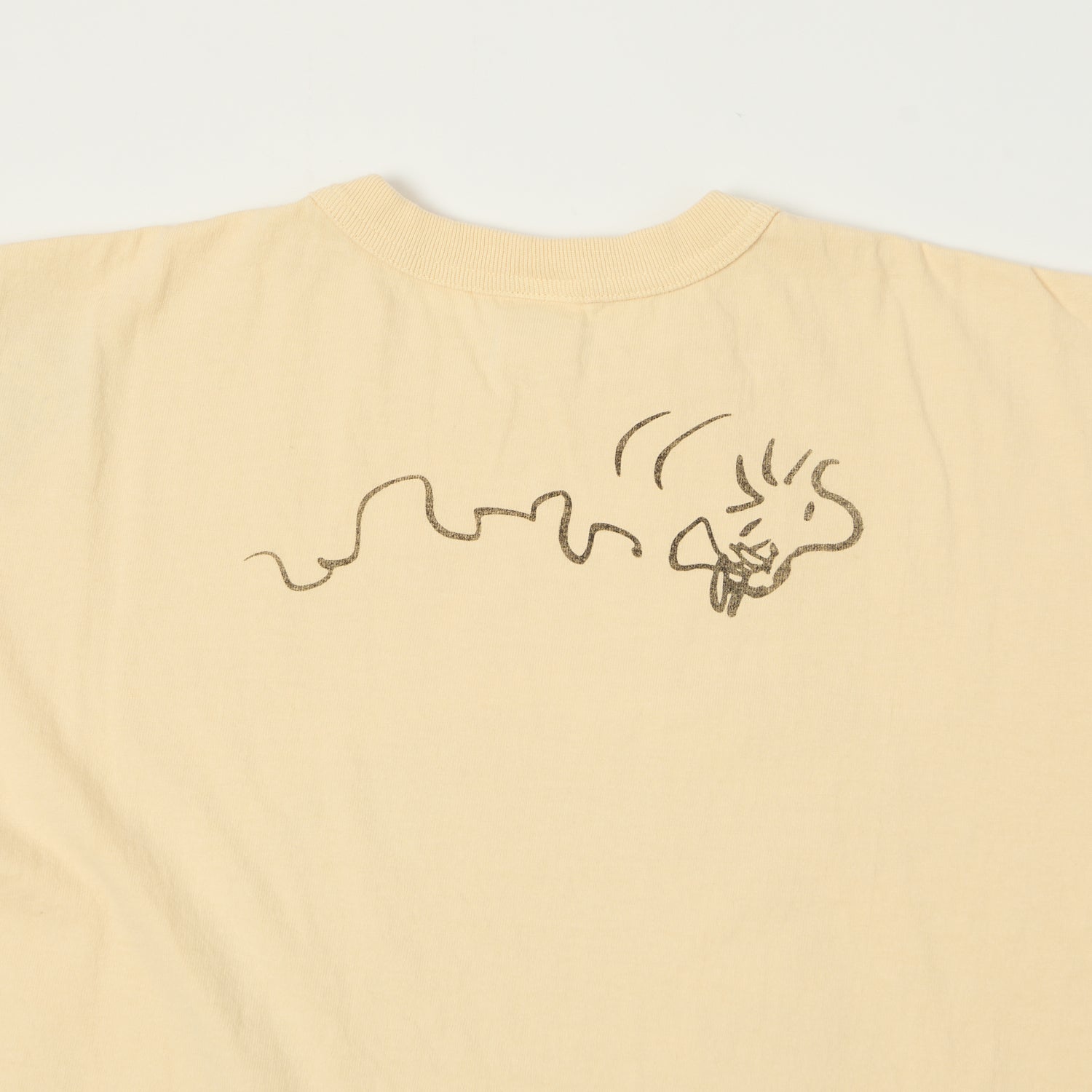 TOYS McCOY Snoopy 'Woodstock Peace & Music' T-Shirt - Natural