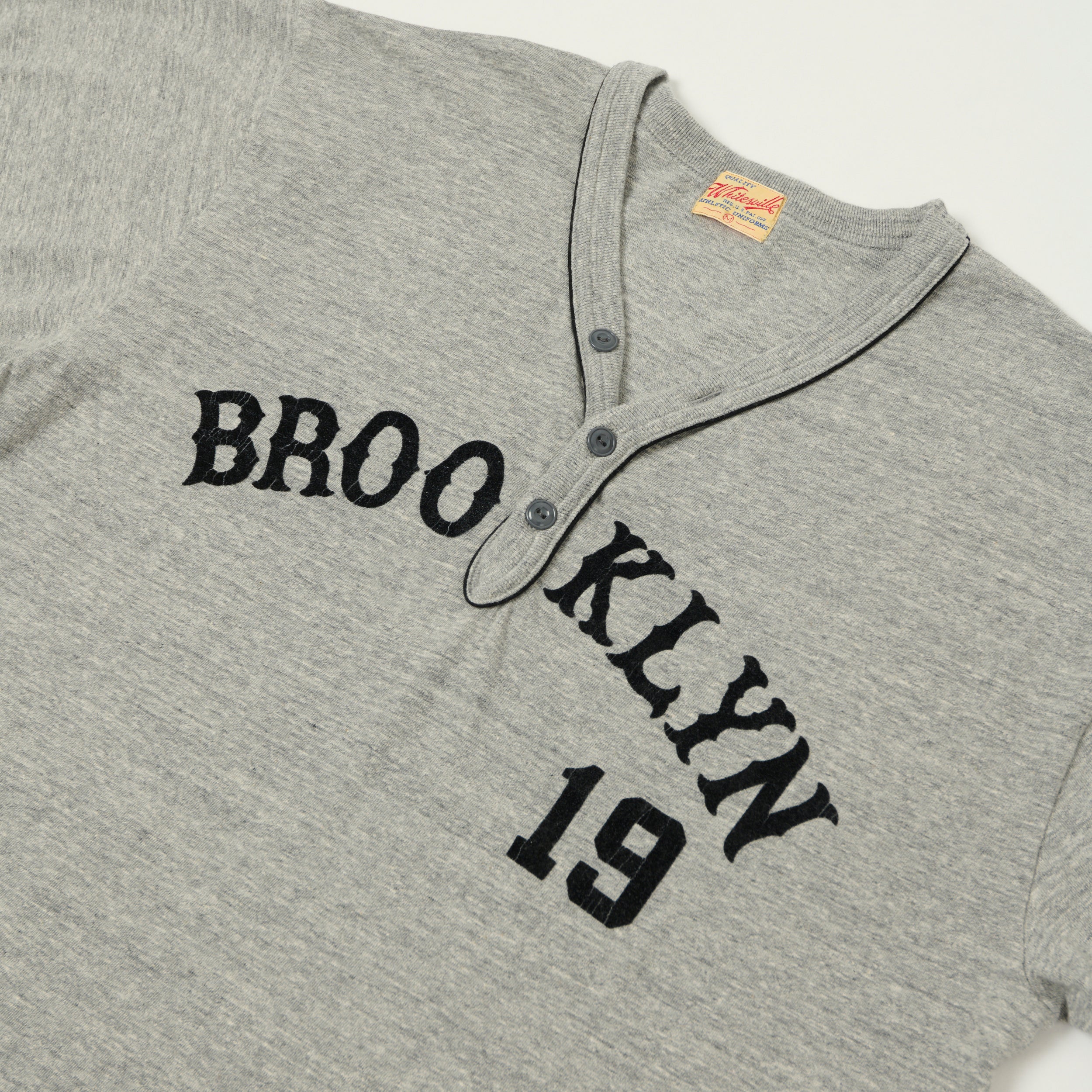 Whitesville 'Brooklyn' Baseball Henley T-Shirt - Heather Grey