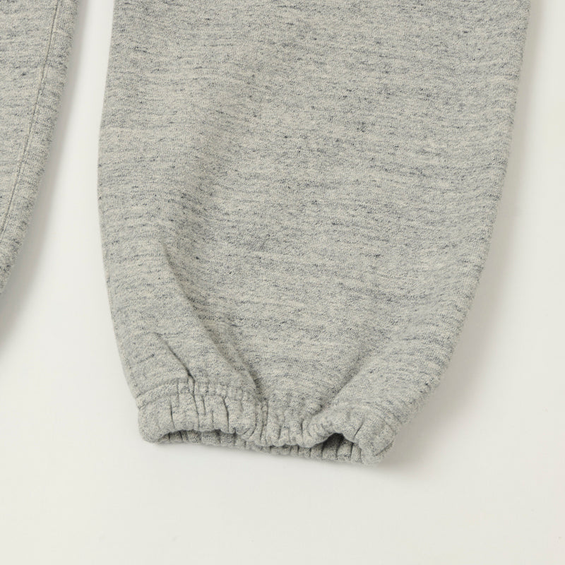 Whitesville Classic Sweatpants - Heather Grey