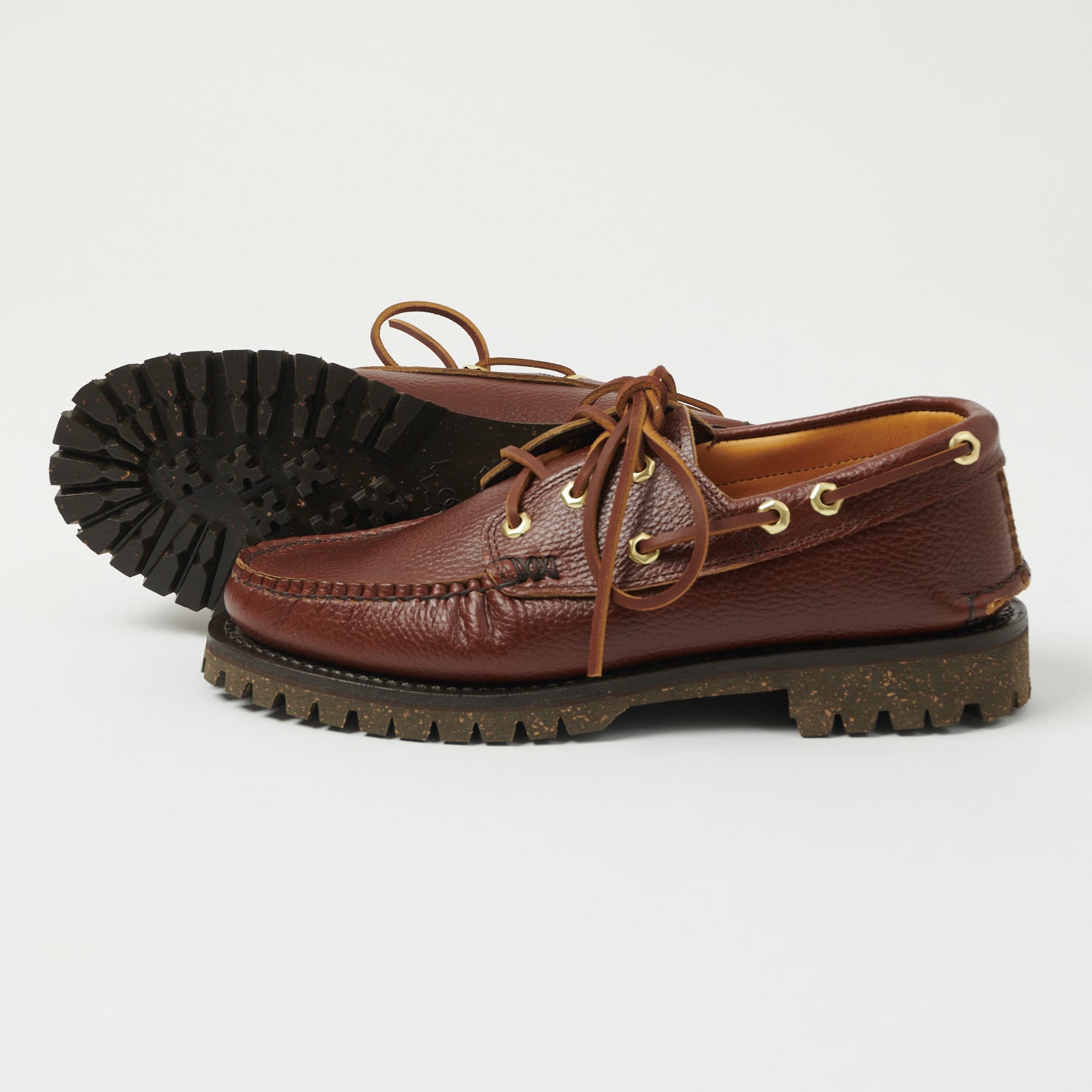Yuketen Hex Eye w/ Lug Sole Boat Shoe - Grizzly Brown – SON OF A STAG