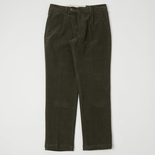 East Harbour Surplus 'Barry' Corduroy Trouser - Green