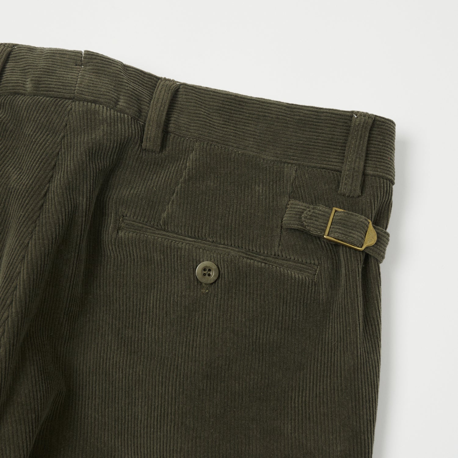 East Harbour Surplus 'Barry' Corduroy Trouser - Green