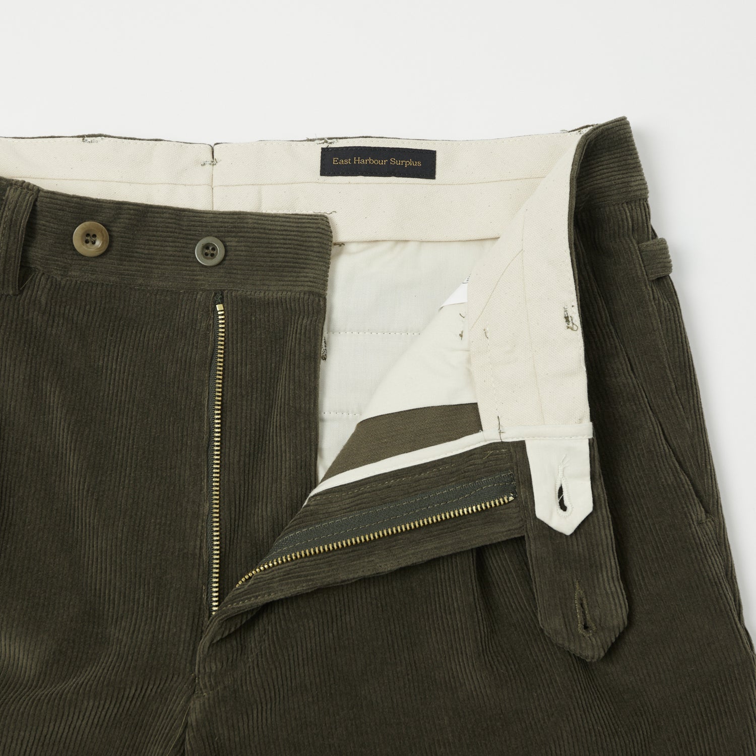 East Harbour Surplus 'Barry' Corduroy Trouser - Green