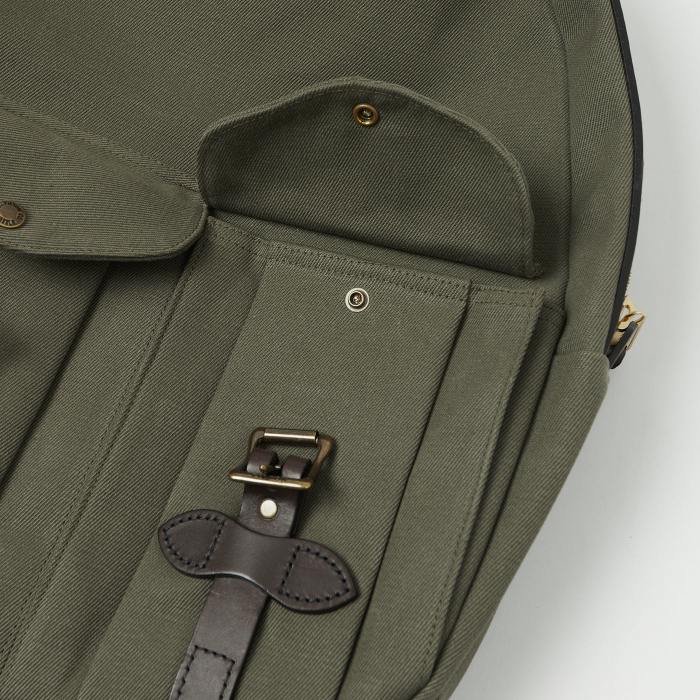 Filson rucksack otter green best sale