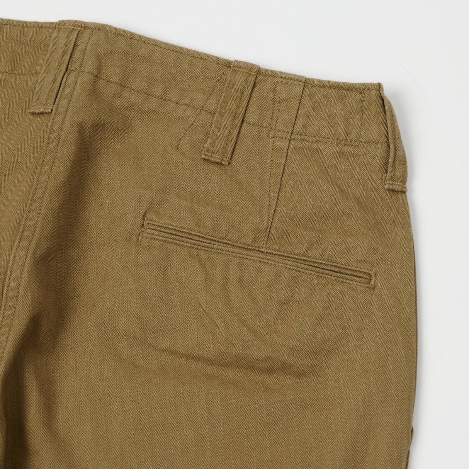 FREEWHEELERS and COMPANY “M-1942″ Freewheelers & Co 'M-1942' Short - Khaki Beige | SON OF A STAG