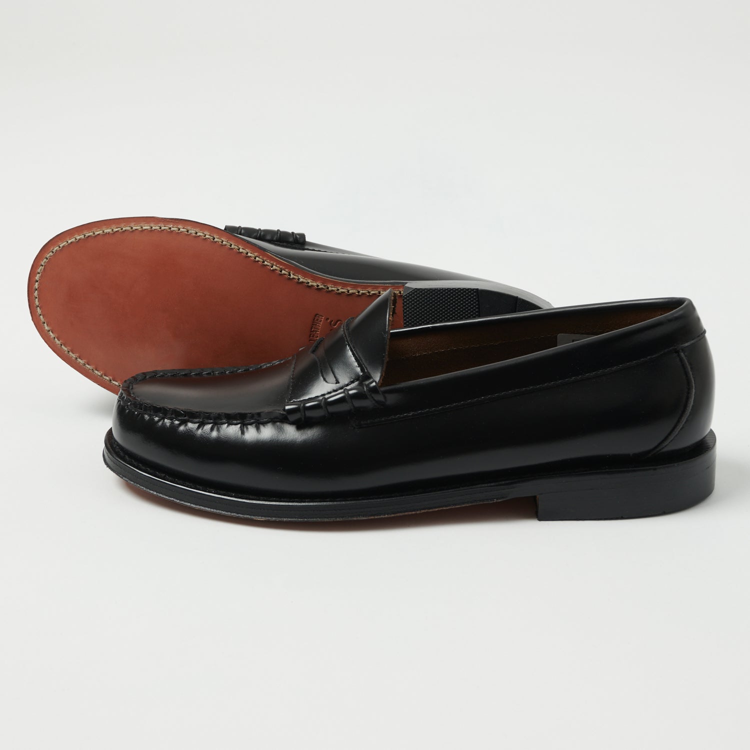 G.H. Bass & Co. Weejun Larson Moc Penny Loafer - Black – SON OF A STAG