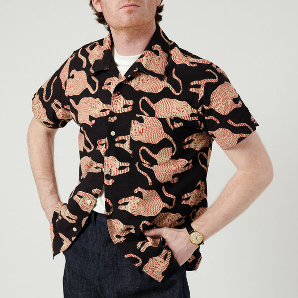 Kardo Chintan Open Collar Block Print Shirt - Black