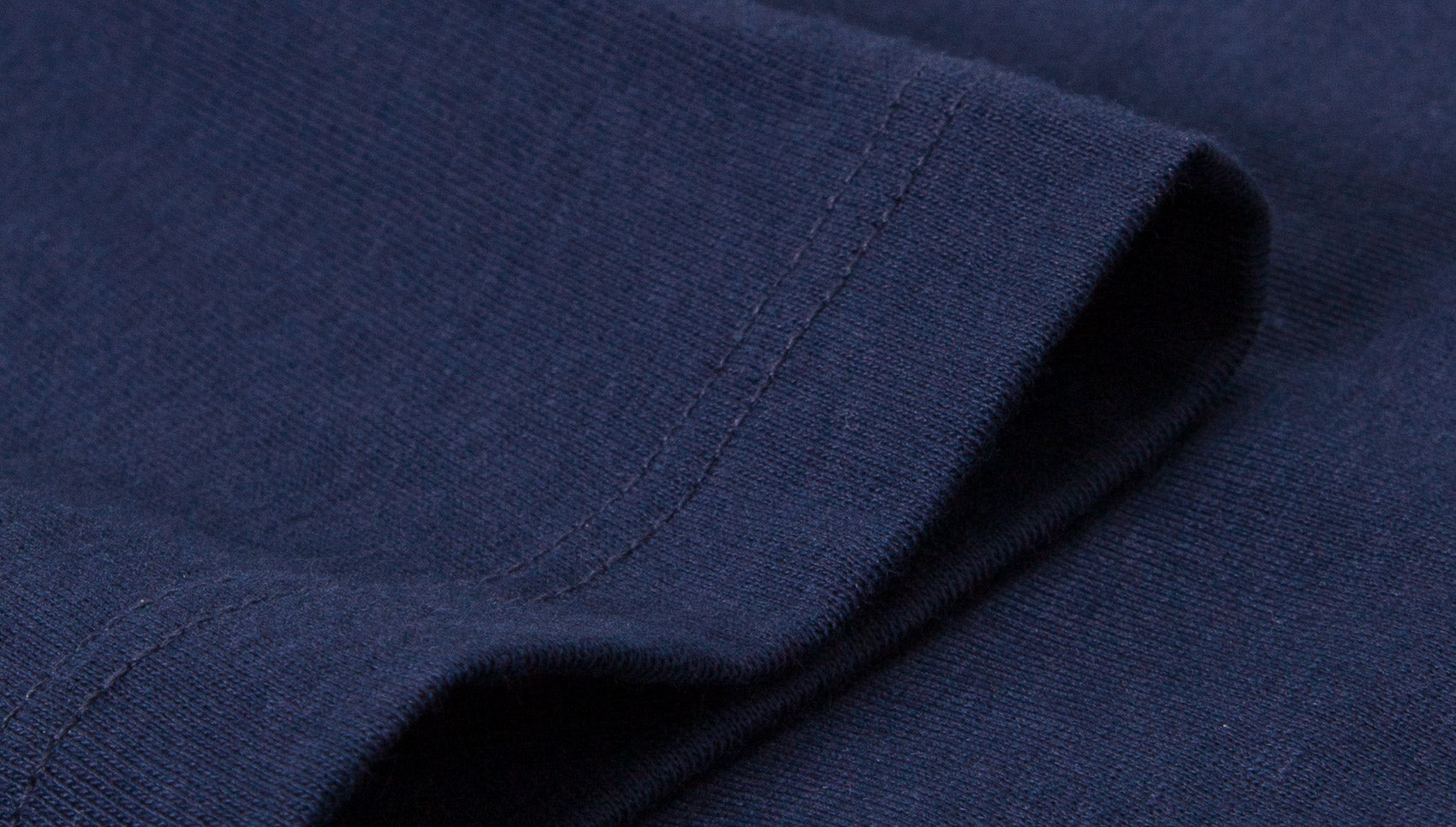 Merz b. Schwanen 1950sLS Lightweight Long Sleeve T-Shirt - Ink Blue