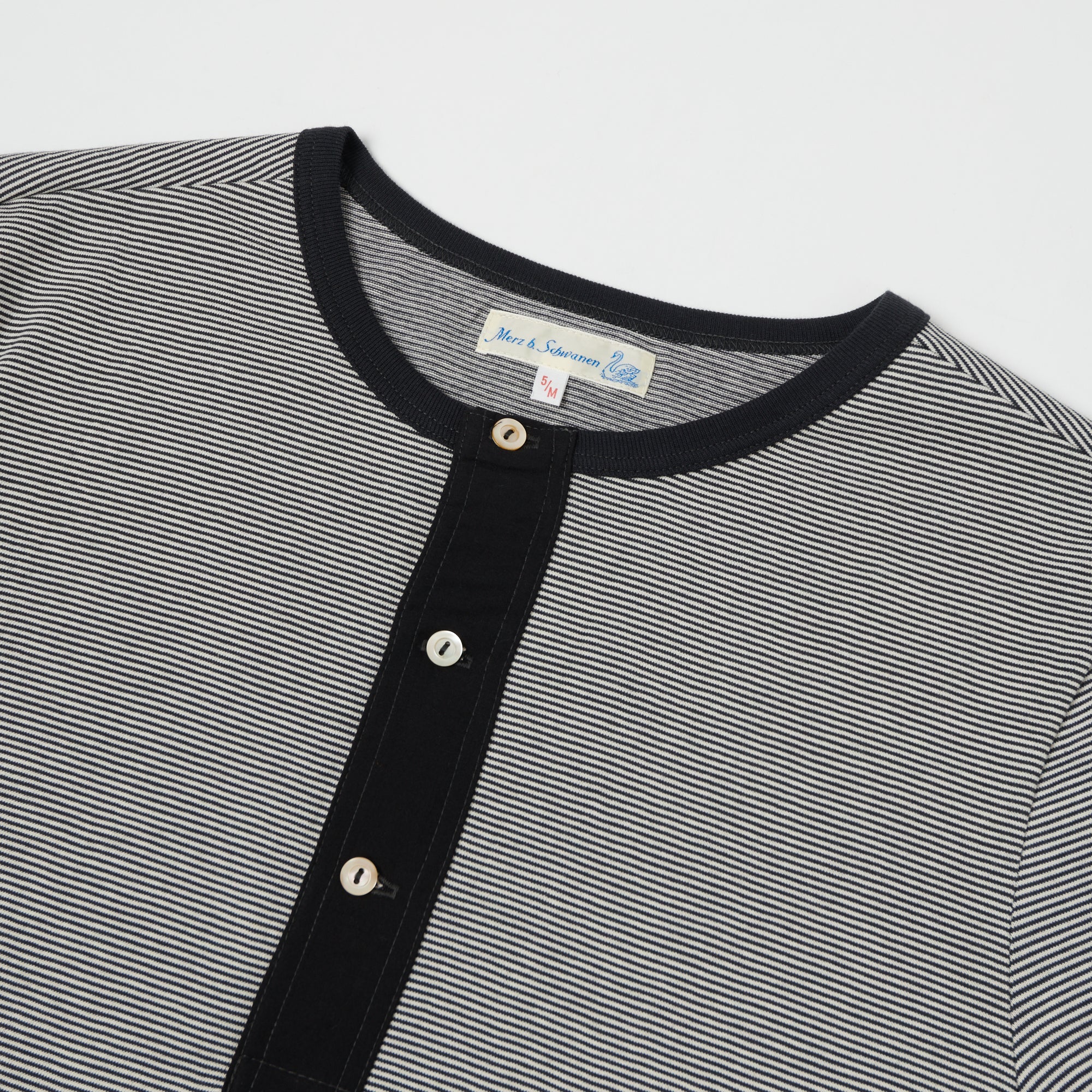 Merz b. Schwanen 227 Short Sleeve Striped Henley - Charcoal/Nature