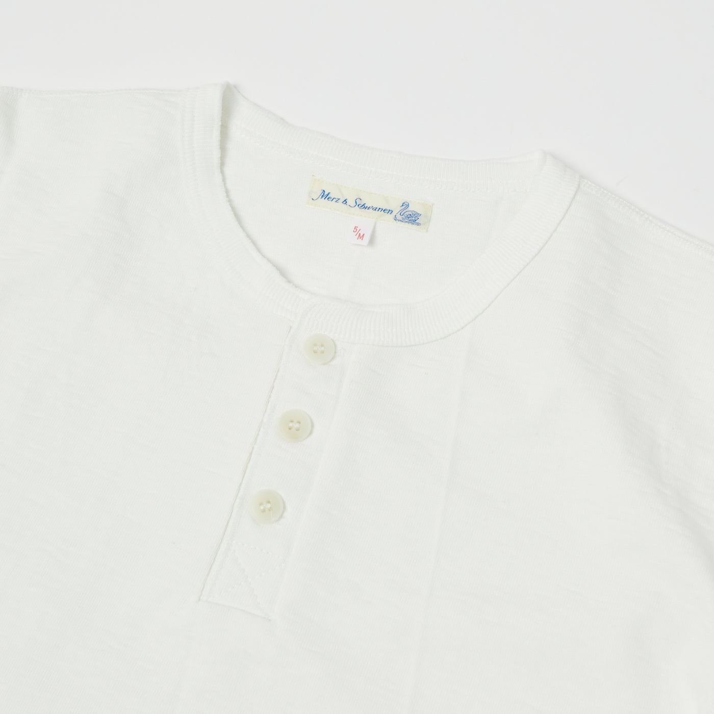 Merz b. Schwanen 2S04 Heavyweight Long Sleeve Henley - White