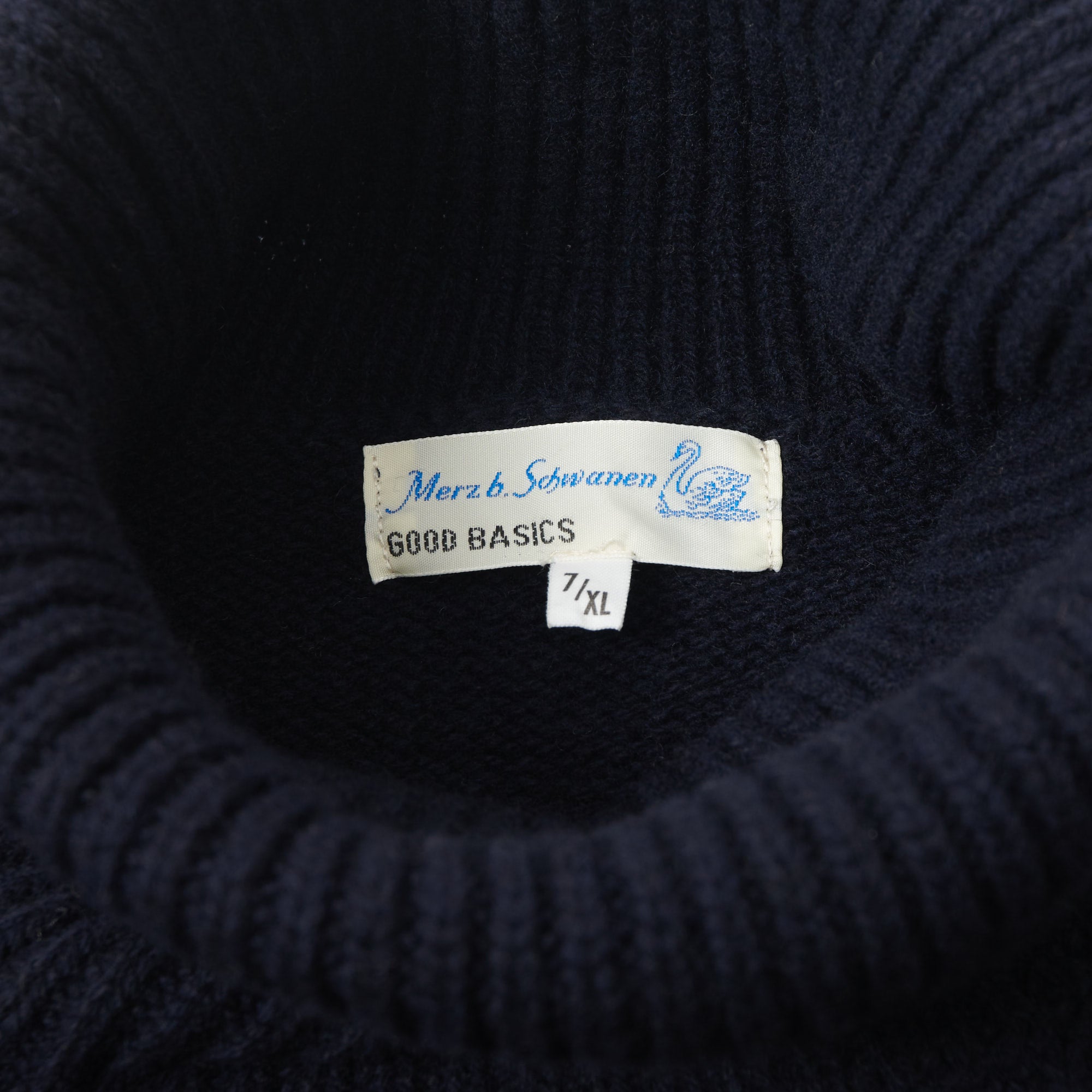 Merz b. Schwanen 'Good Basics' Wool Cashmere Knit Turtleneck - Dark Navy
