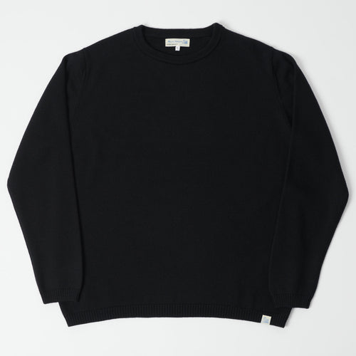 Merz b. Schwanen 'Good Basics' Oversized Merino Pullover - Deep Black