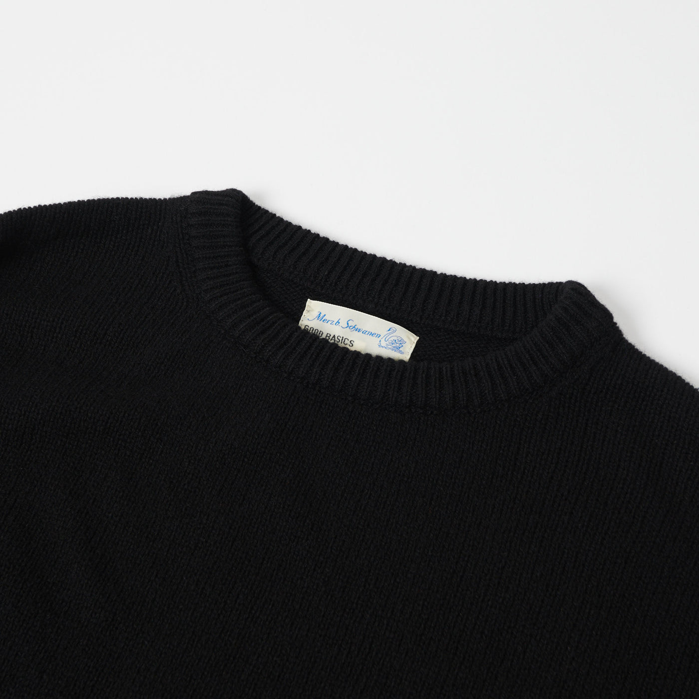 Merz b. Schwanen 'Good Basics' Recycled Cashmere Pullover - Deep Black