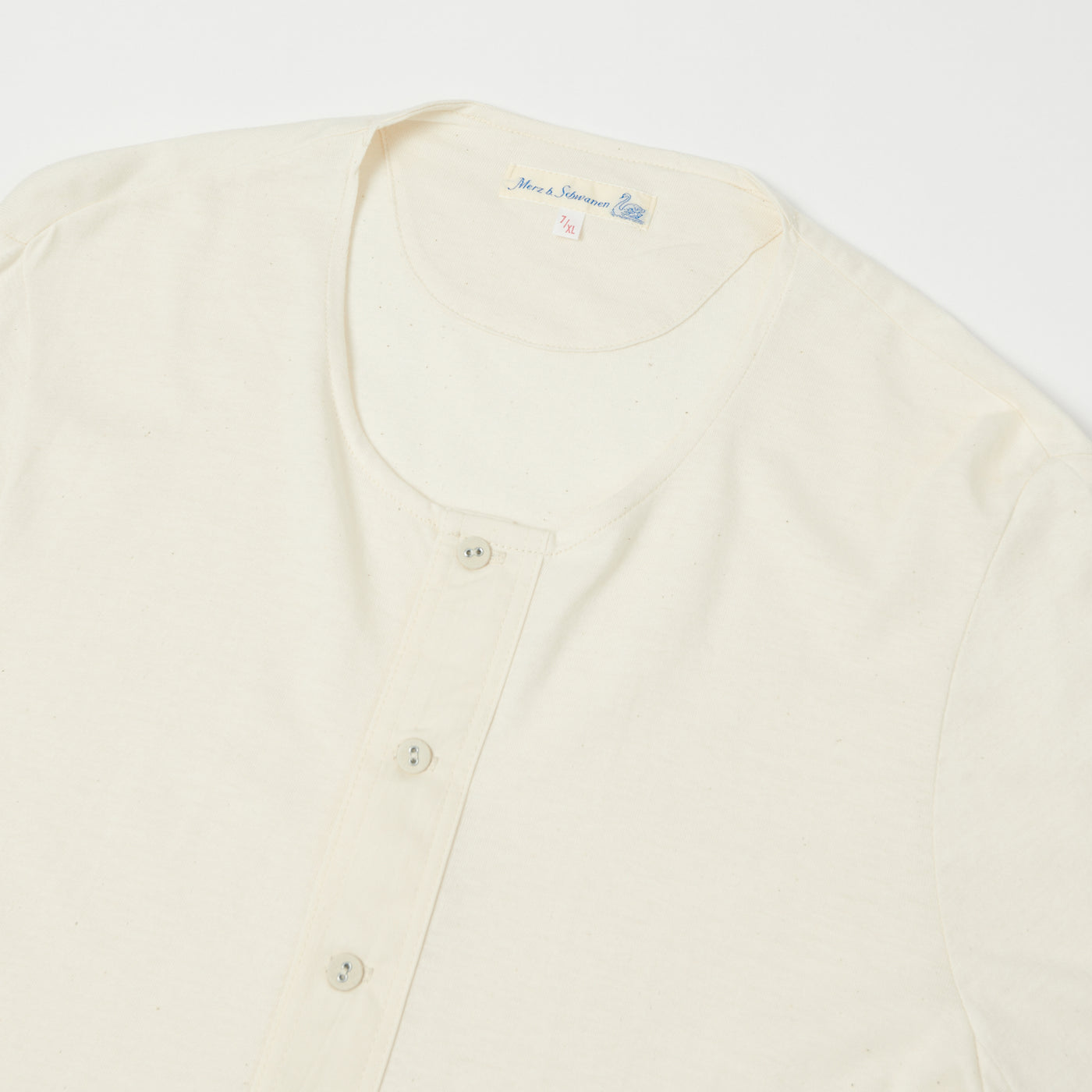 Merz b. Schwanen 102 Lightweight Long Sleeve Henley - Nature