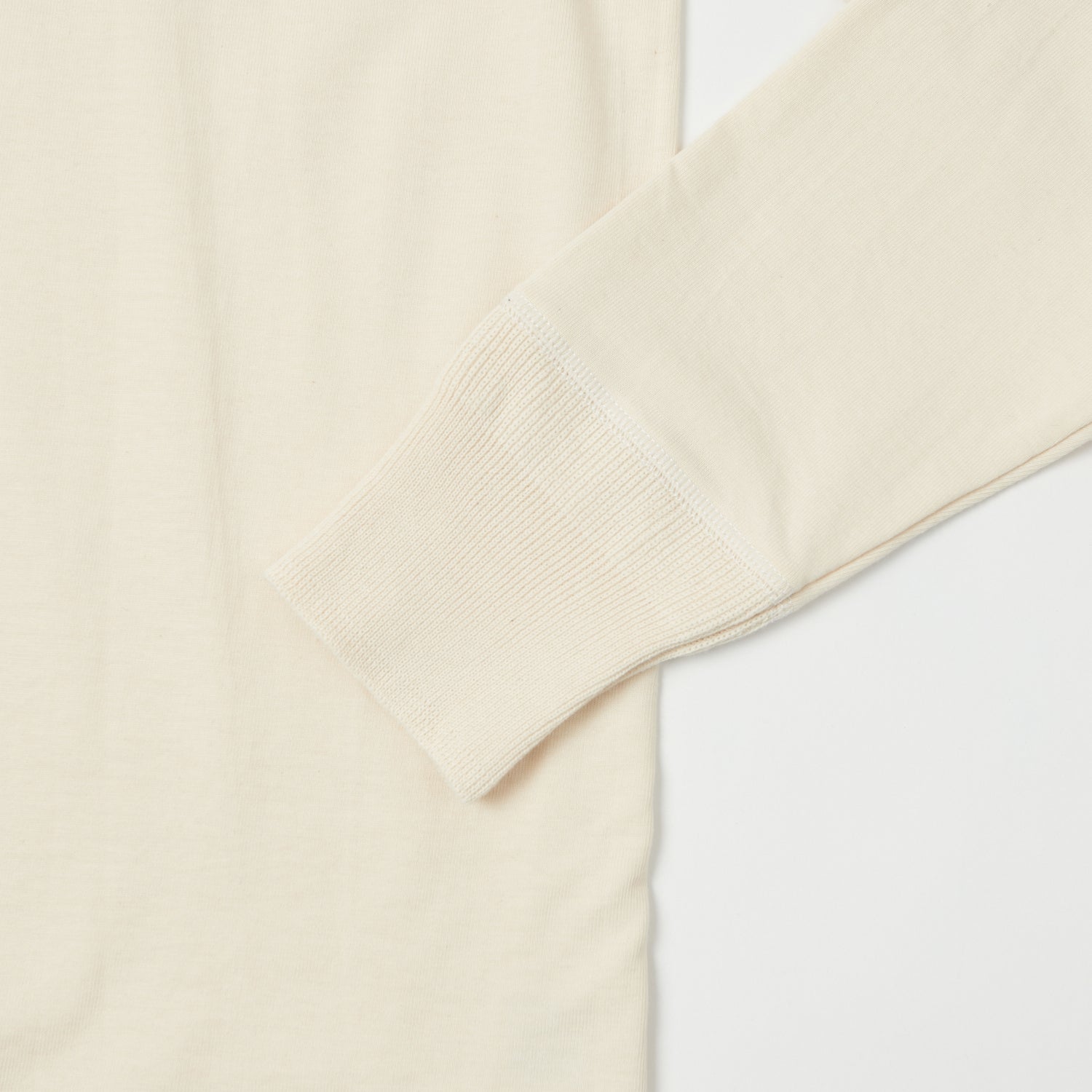 Merz b. Schwanen 204 Long Sleeve Henley - Nature