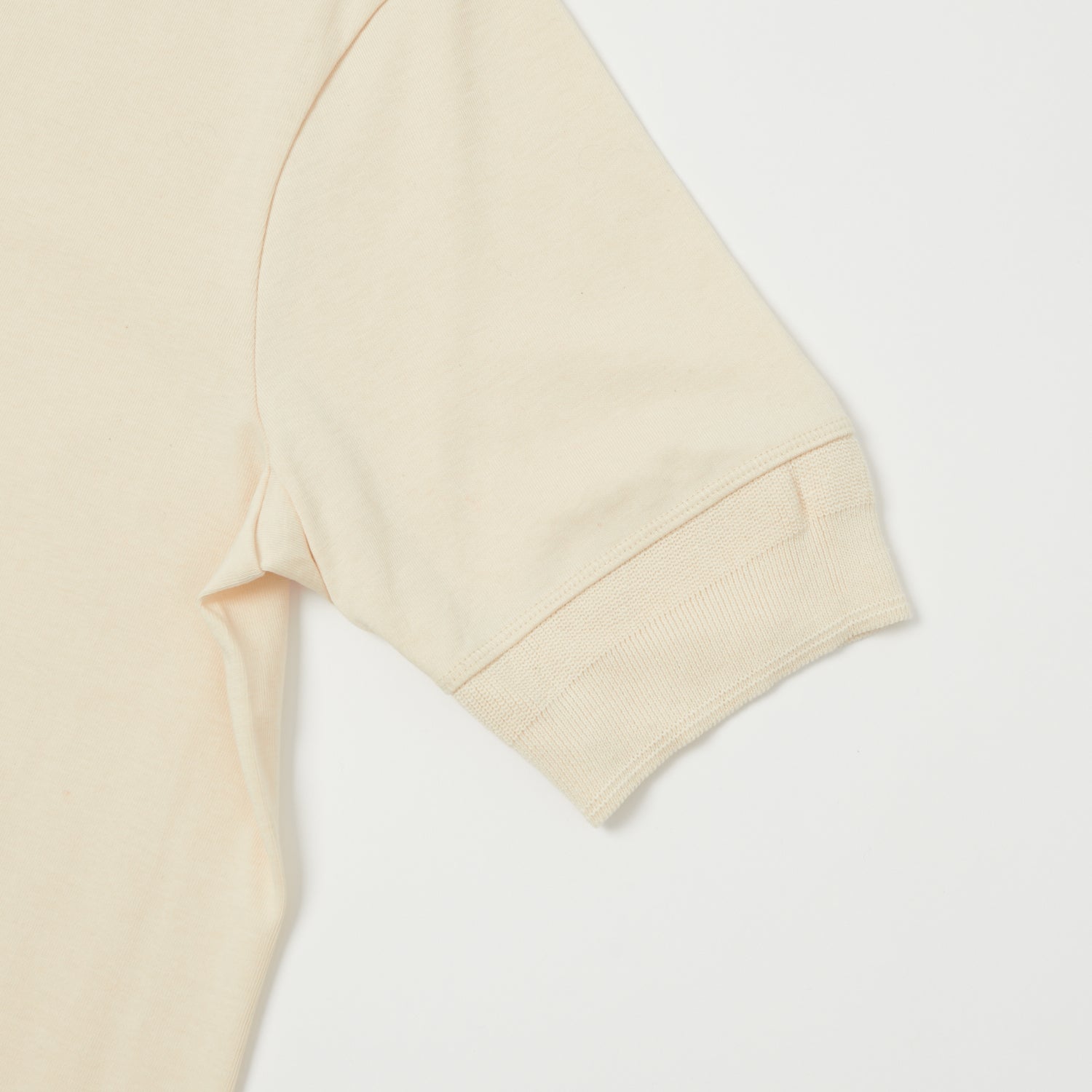 Merz b. Schwanen 207 Short Sleeve Henley - Nature