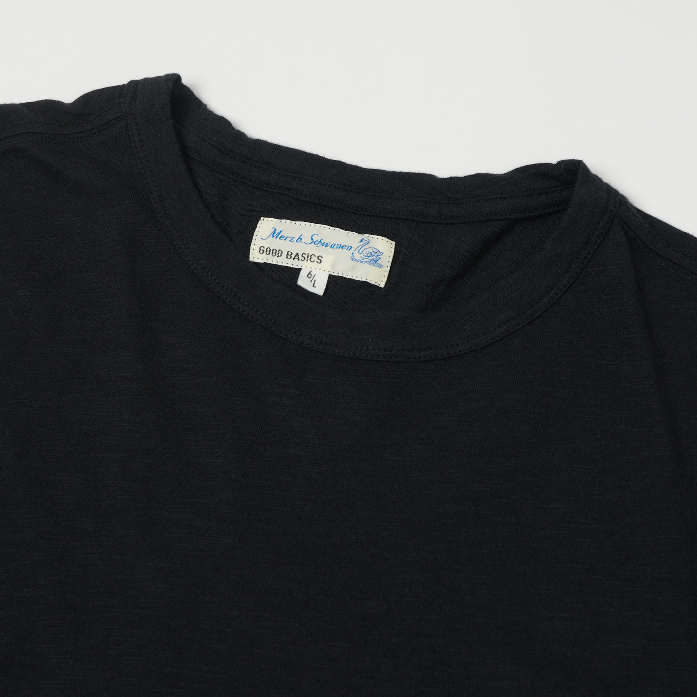 Merz b. Schwanen 'Good Basics' SCT04 Pima Slub Cotton Tee - Deep Black