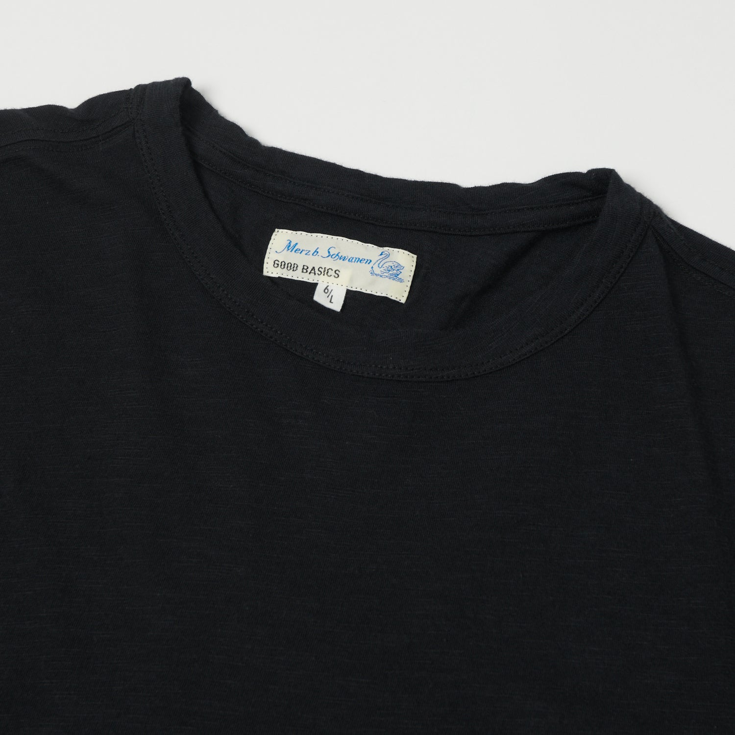 Merz b. Schwanen 'Good Basics' SCT04 Pima Slub Cotton Tee - Deep Black